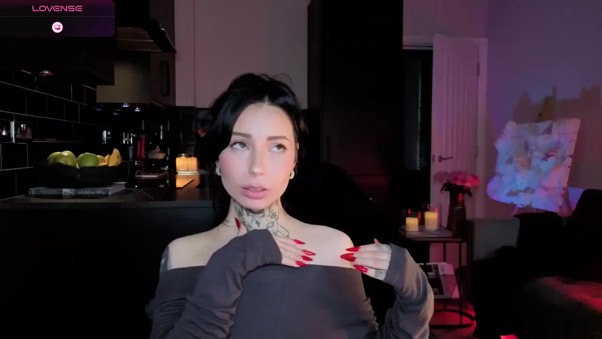Gallery image thumbnail from Alice's myfreecams stream on, 12/30/2025, 10:53 image 6 of 20