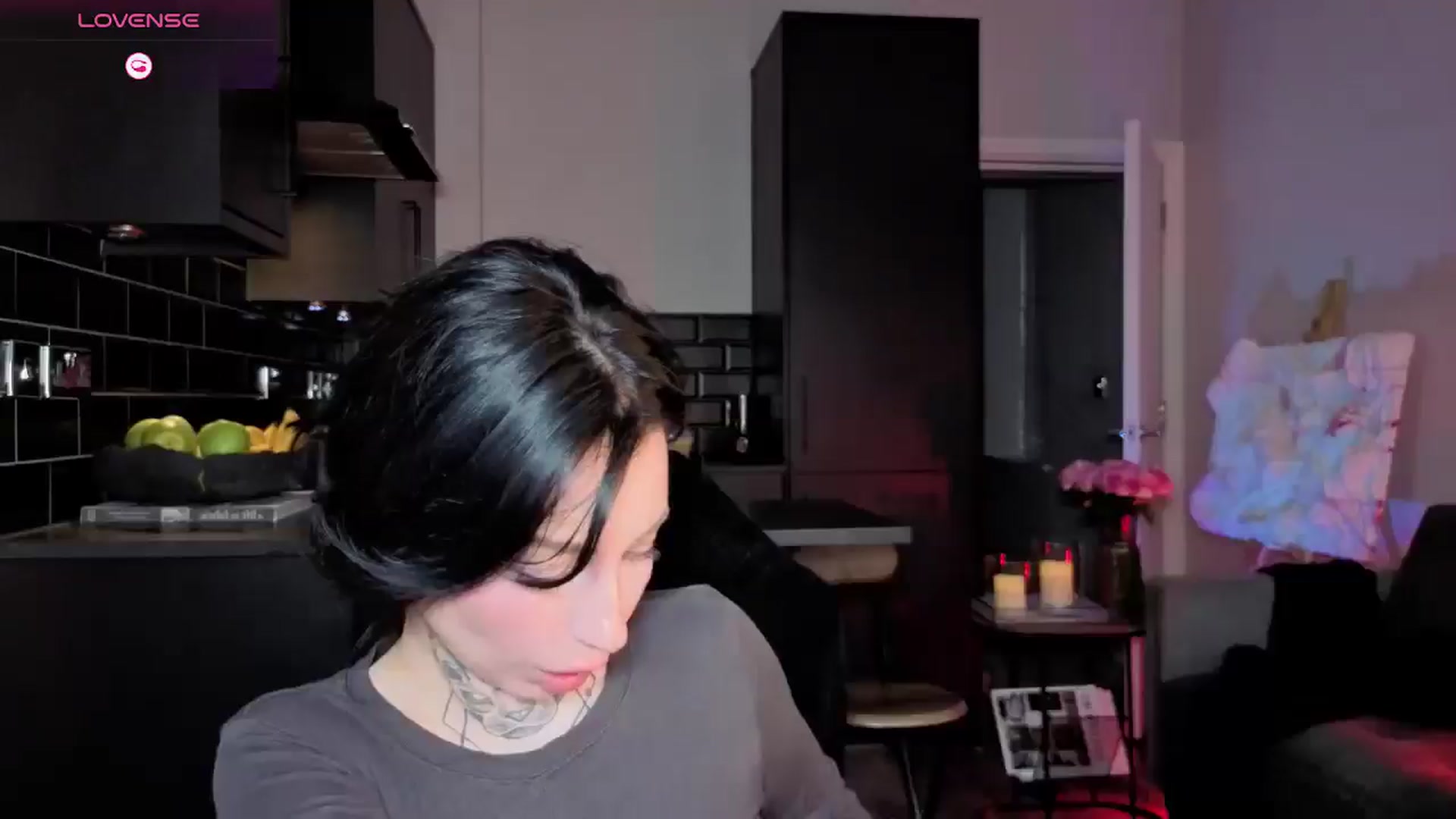 Gallery image thumbnail from Alice's myfreecams stream on, 12/30/2025, 11:42 image 7 of 20