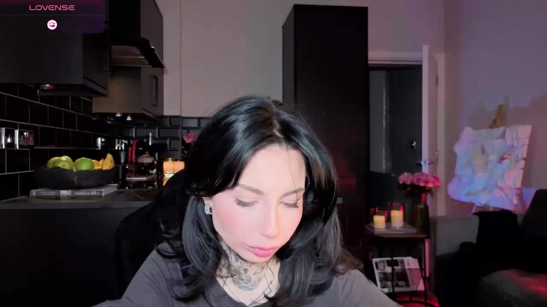 Gallery image thumbnail from Alice's myfreecams stream on, 12/30/2025, 12:06 image 4 of 20