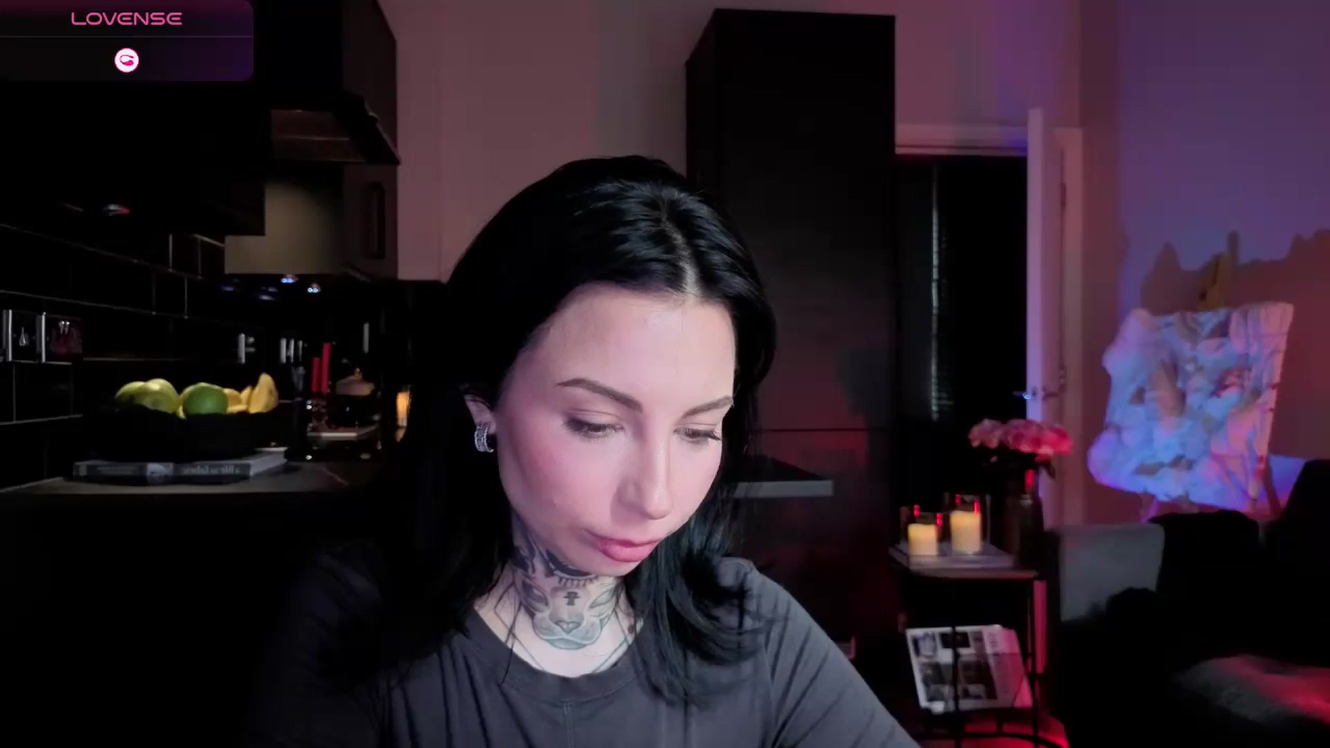 Gallery image thumbnail from Alice's myfreecams stream on, 12/30/2025, 13:11 image 16 of 20