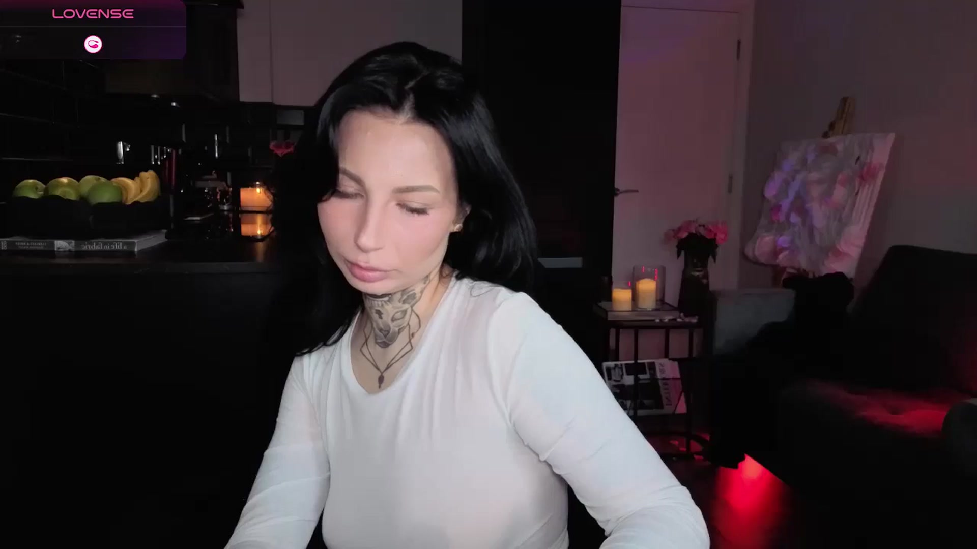 Gallery image thumbnail from Alice's myfreecams stream on, 01/02/2026, 10:14 image 18 of 20