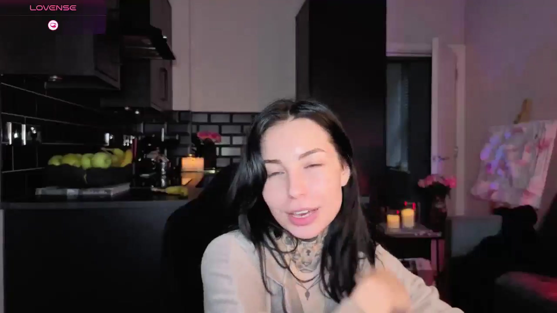 Gallery image thumbnail from Alice's myfreecams stream on, 01/02/2026, 12:55 image 17 of 20