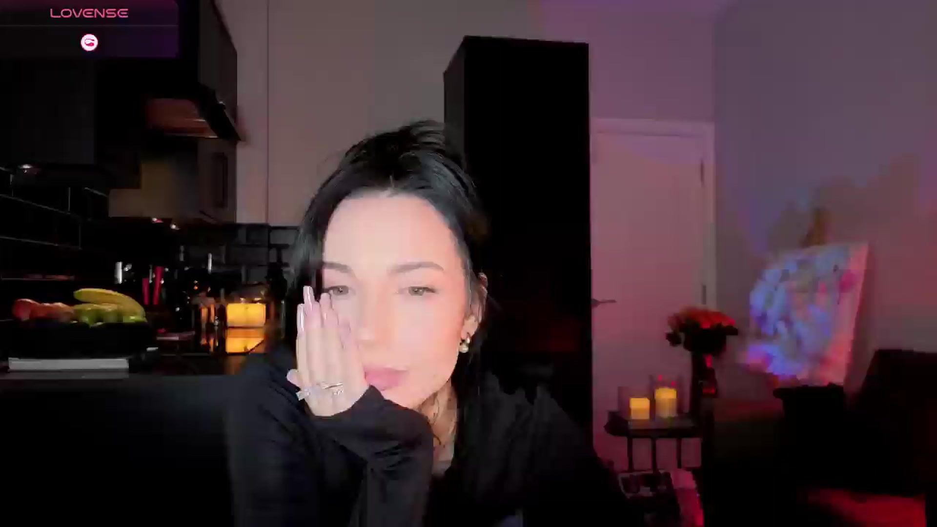 Gallery image thumbnail from Alice's myfreecams stream on, 01/18/2026, 19:27 image 20 of 20