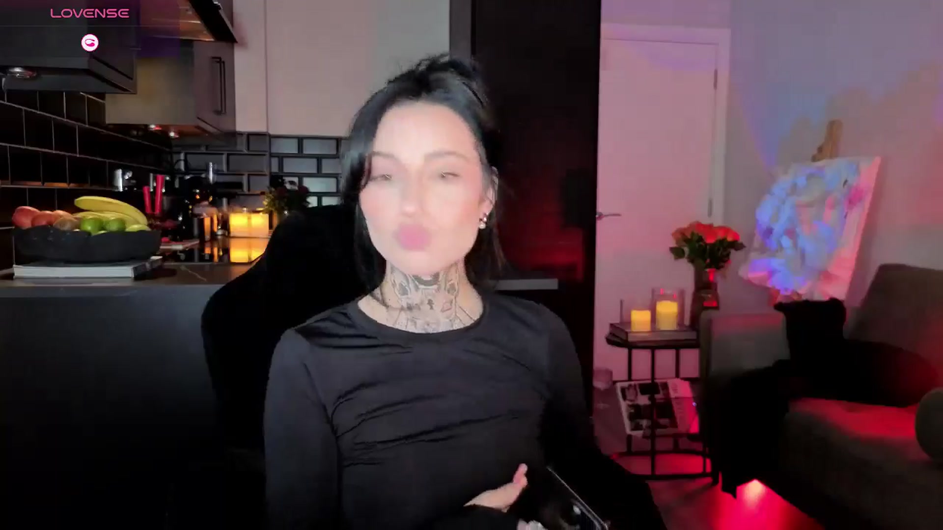Gallery image thumbnail from Alice's myfreecams stream on, 01/18/2026, 19:27 image 19 of 20