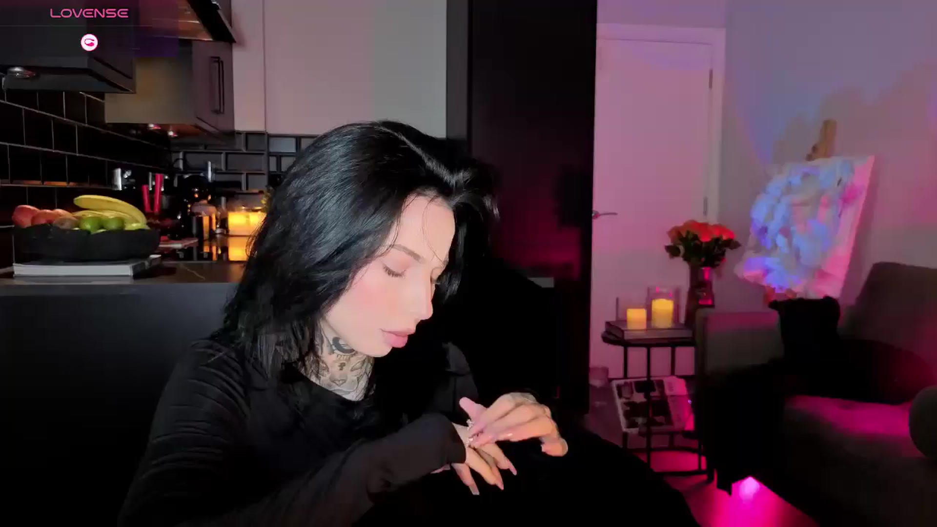 Gallery image thumbnail from Alice's myfreecams stream on, 01/18/2026, 19:27 image 10 of 20
