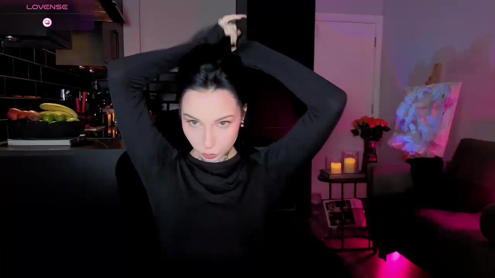 Gallery image thumbnail from Alice's myfreecams stream on, 01/18/2026, 19:27 image 15 of 20
