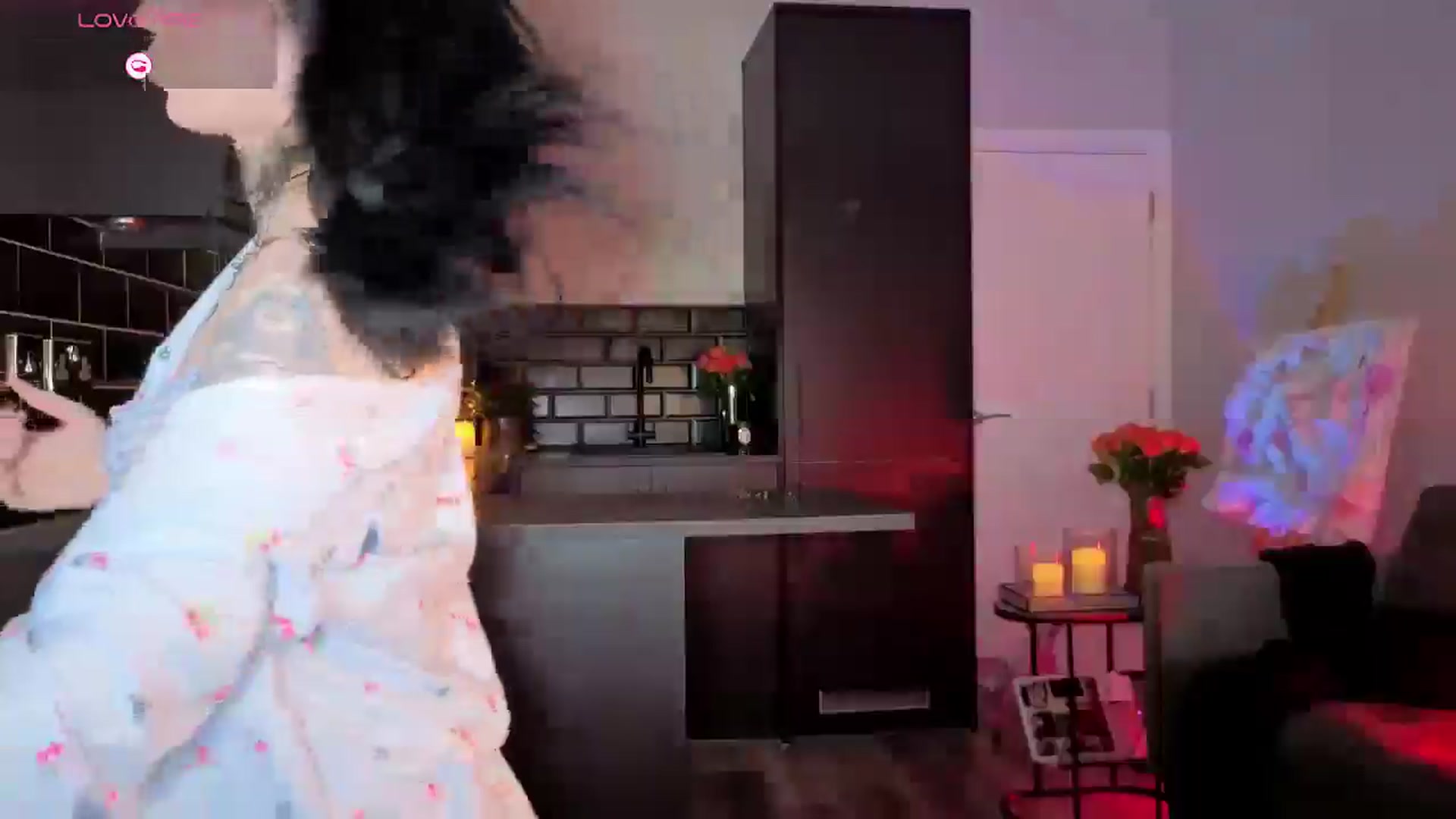 Gallery image thumbnail from Alice's myfreecams stream on, 01/18/2026, 23:07 image 7 of 20