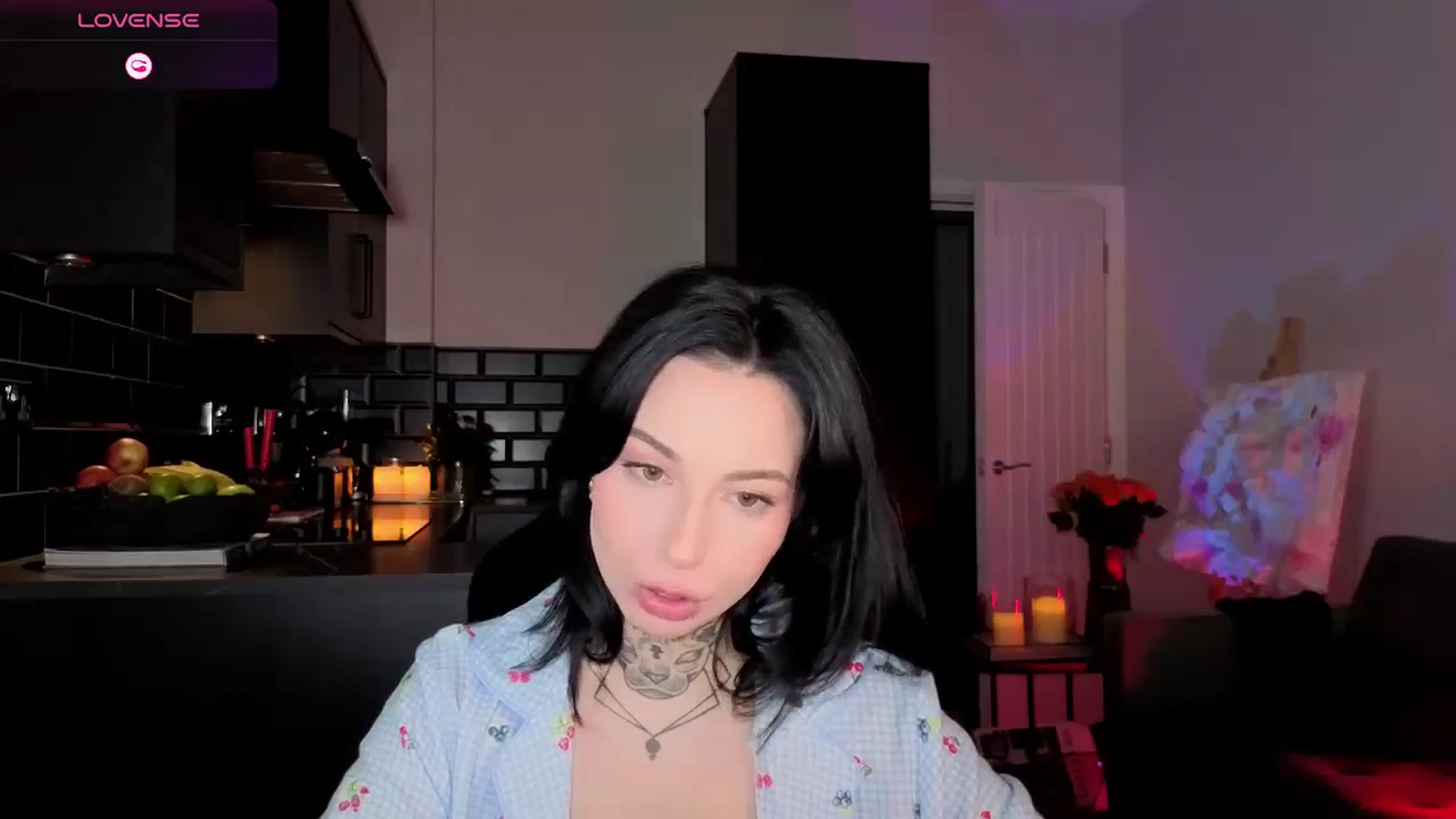 Gallery image thumbnail from Alice's myfreecams stream on, 01/19/2026, 24:07 image 9 of 20