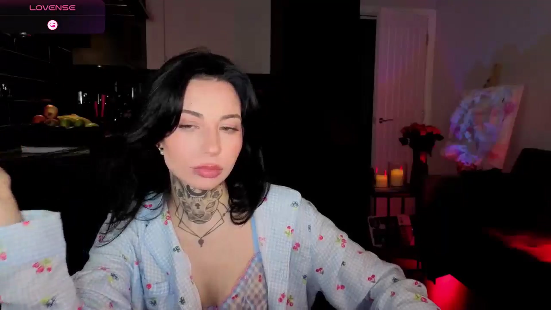 Gallery image thumbnail from Alice's myfreecams stream on, 01/19/2026, 24:07 image 8 of 20