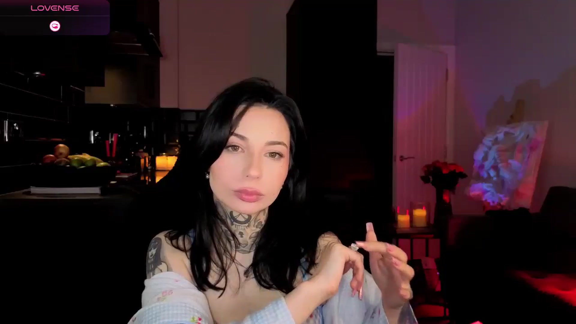 Gallery image thumbnail from Alice's myfreecams stream on, 01/19/2026, 24:07 image 15 of 20