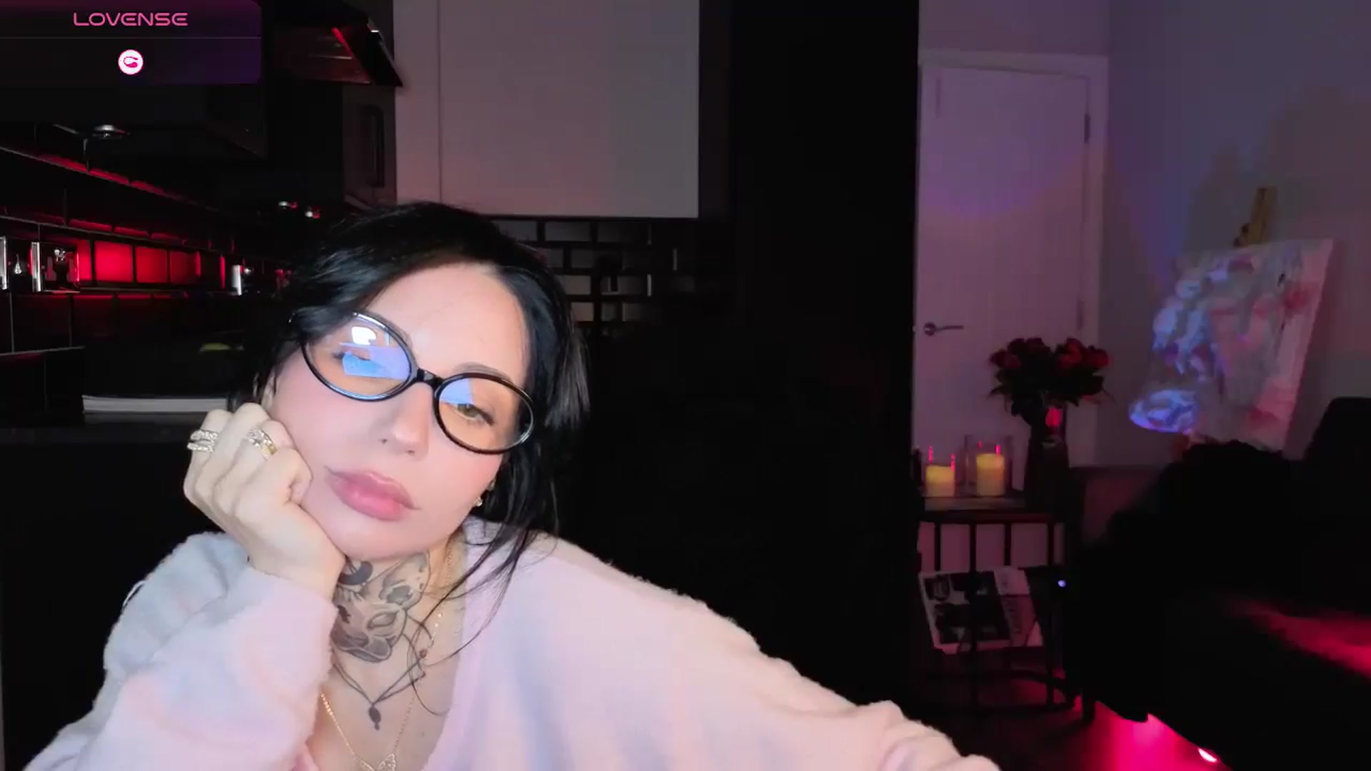 Gallery image thumbnail from Alice's myfreecams stream on, 01/26/2026, 24:00 image 11 of 20