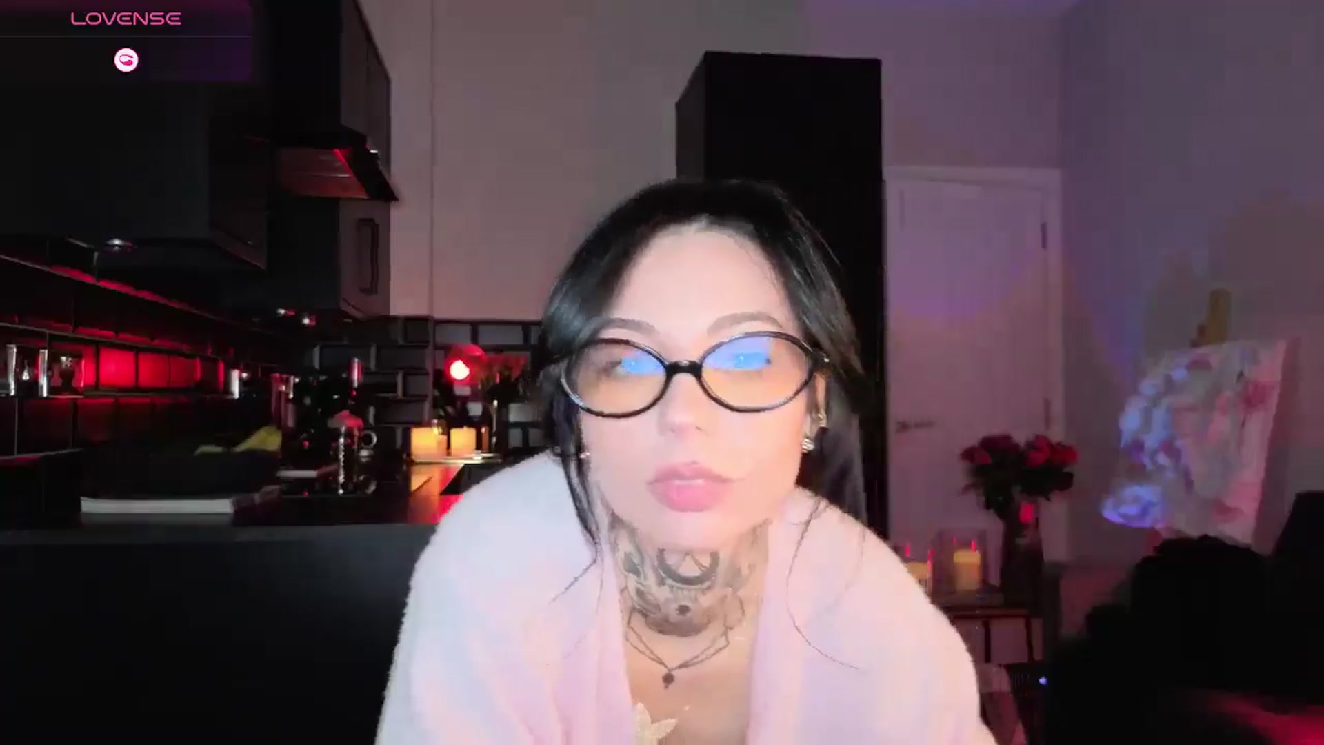 Gallery image thumbnail from Alice's myfreecams stream on, 01/26/2026, 24:00 image 19 of 20
