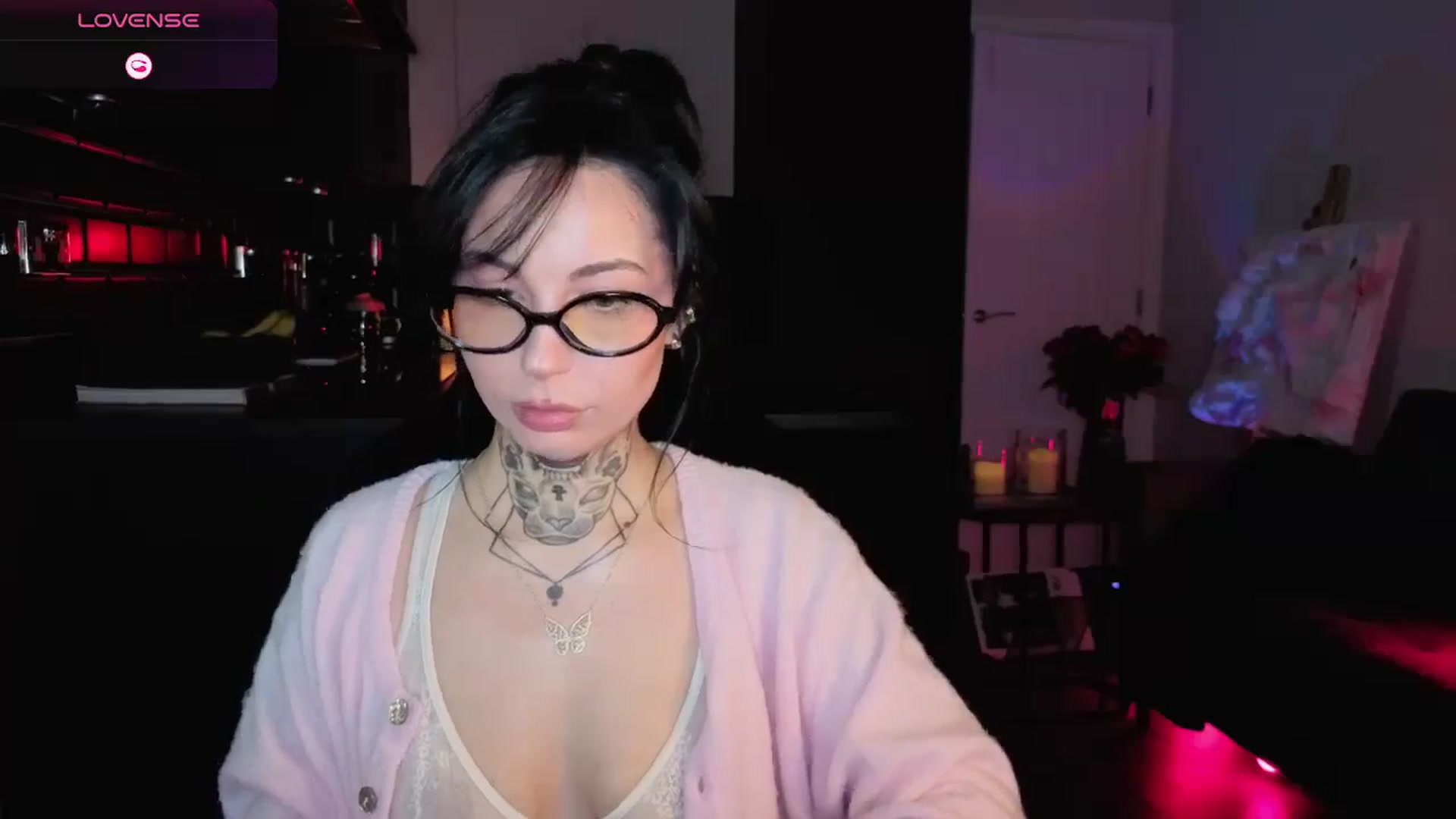 Gallery image thumbnail from Alice's myfreecams stream on, 01/26/2026, 24:00 image 13 of 20