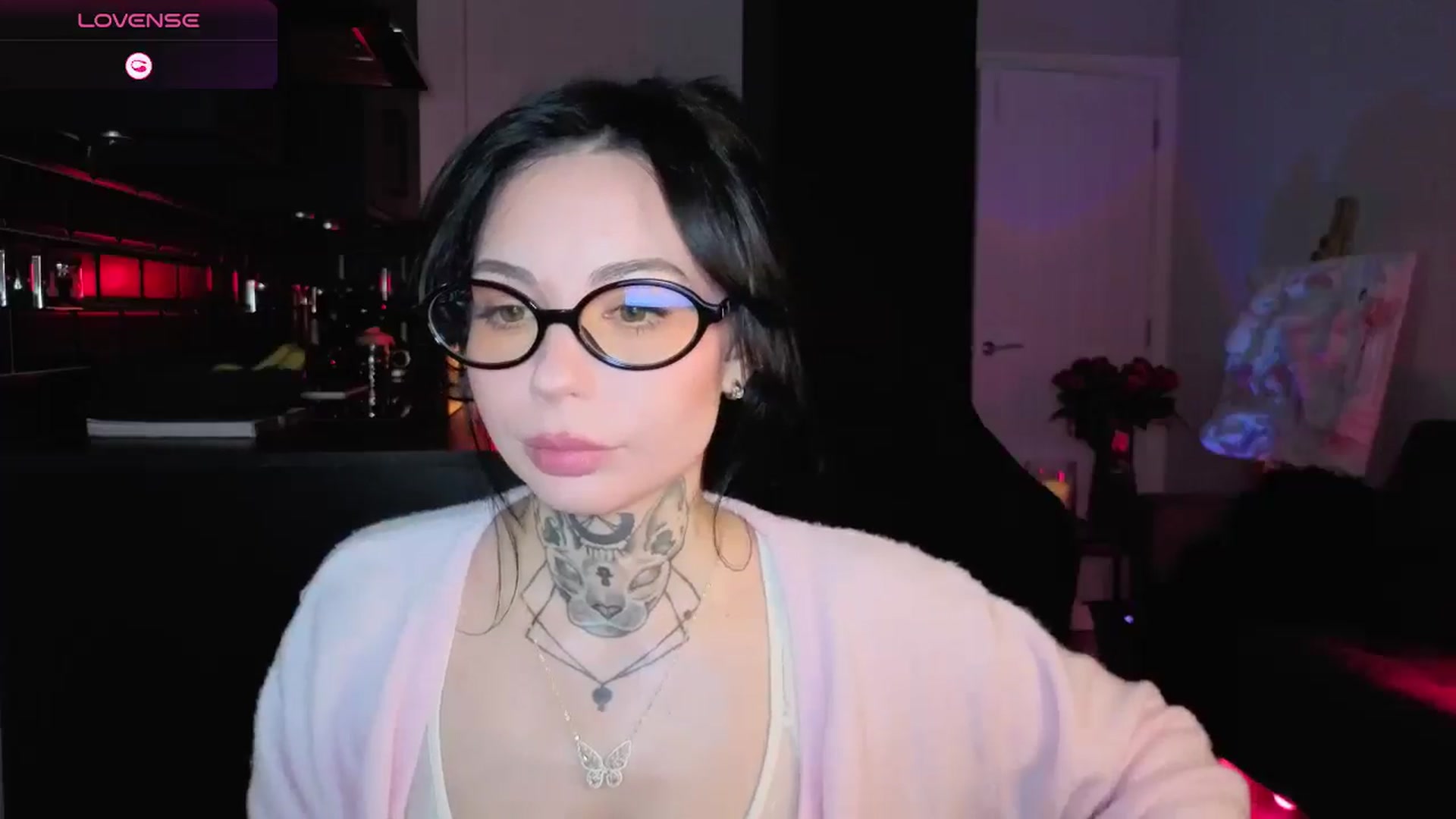 Gallery image thumbnail from Alice's myfreecams stream on, 01/26/2026, 24:00 image 5 of 20