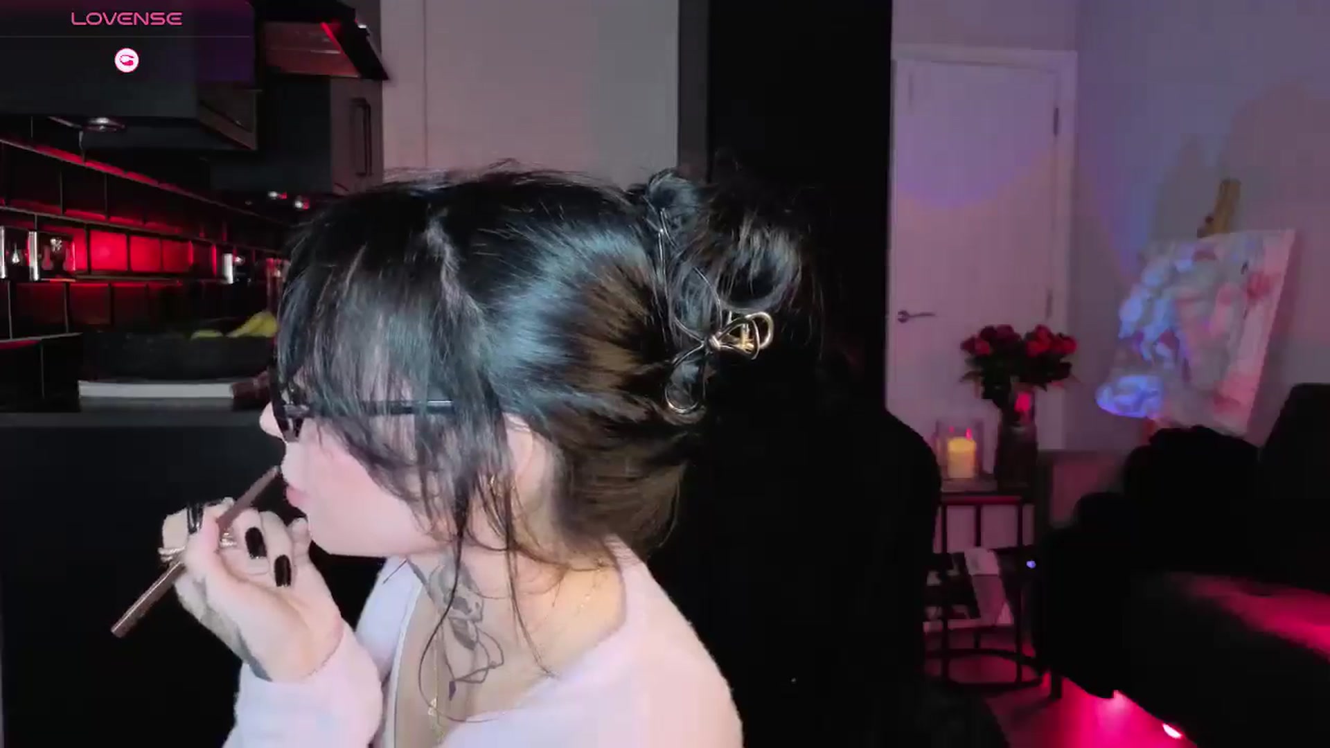 Gallery image thumbnail from Alice's myfreecams stream on, 01/26/2026, 24:00 image 8 of 20