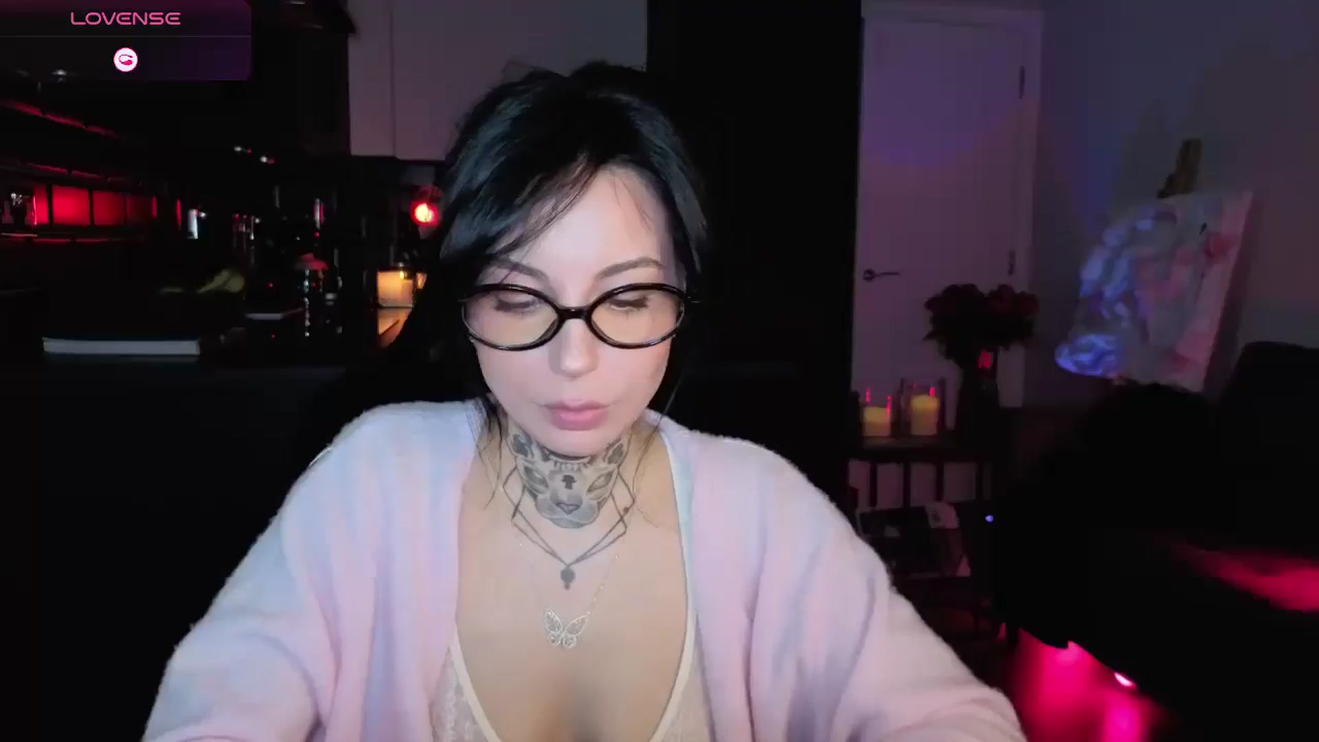 Gallery image thumbnail from Alice's myfreecams stream on, 01/26/2026, 24:52 image 13 of 20
