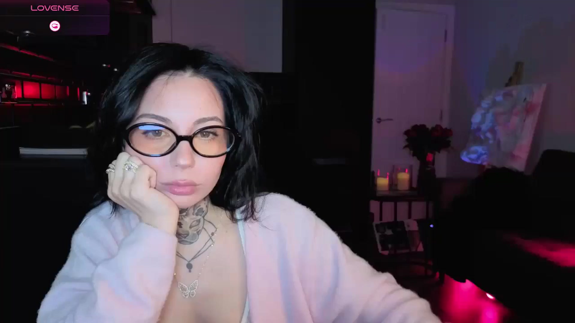 Gallery image thumbnail from Alice's myfreecams stream on, 01/26/2026, 24:52 image 16 of 20
