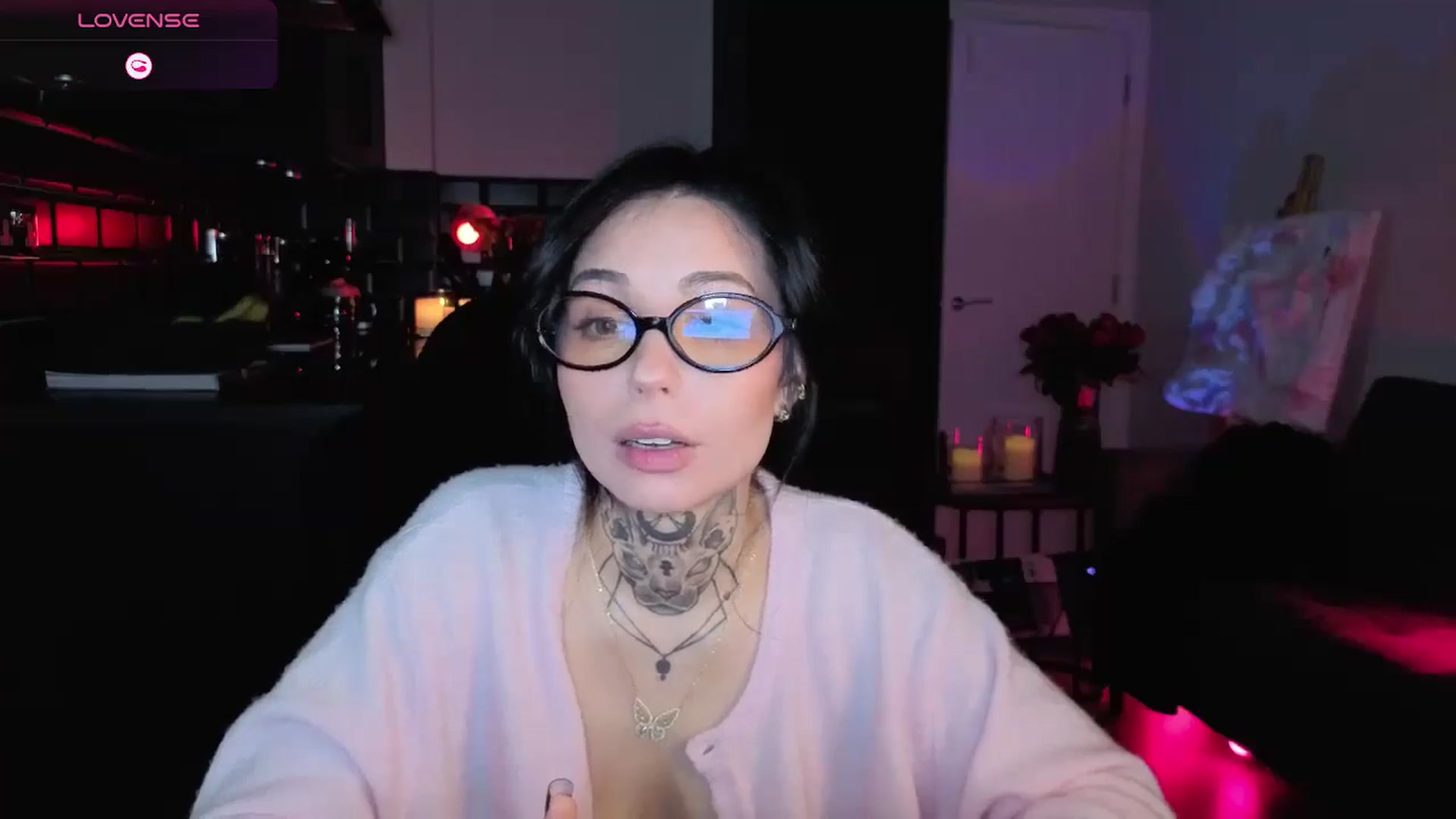 Gallery image thumbnail from Alice's myfreecams stream on, 01/26/2026, 24:52 image 3 of 20