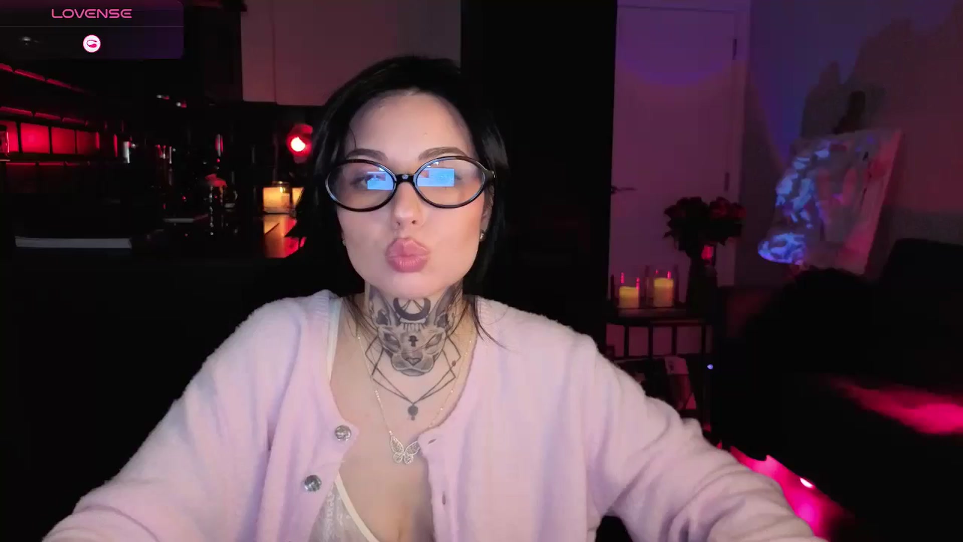 Gallery image thumbnail from Alice's myfreecams stream on, 01/26/2026, 06:08 image 6 of 20