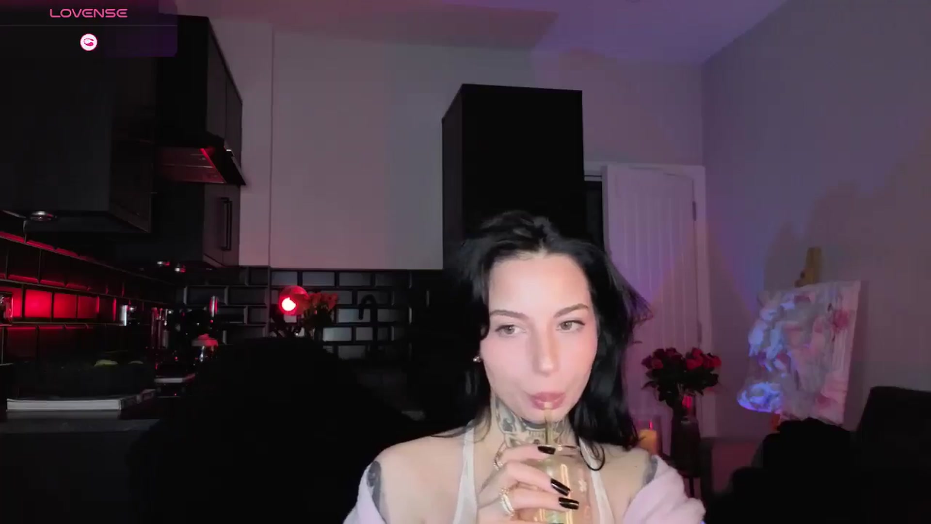 Gallery image thumbnail from Alice's myfreecams stream on, 01/26/2026, 09:27 image 7 of 20