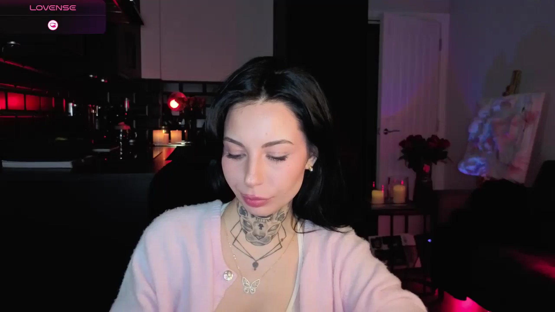 Gallery image thumbnail from Alice's myfreecams stream on, 01/26/2026, 09:27 image 15 of 20