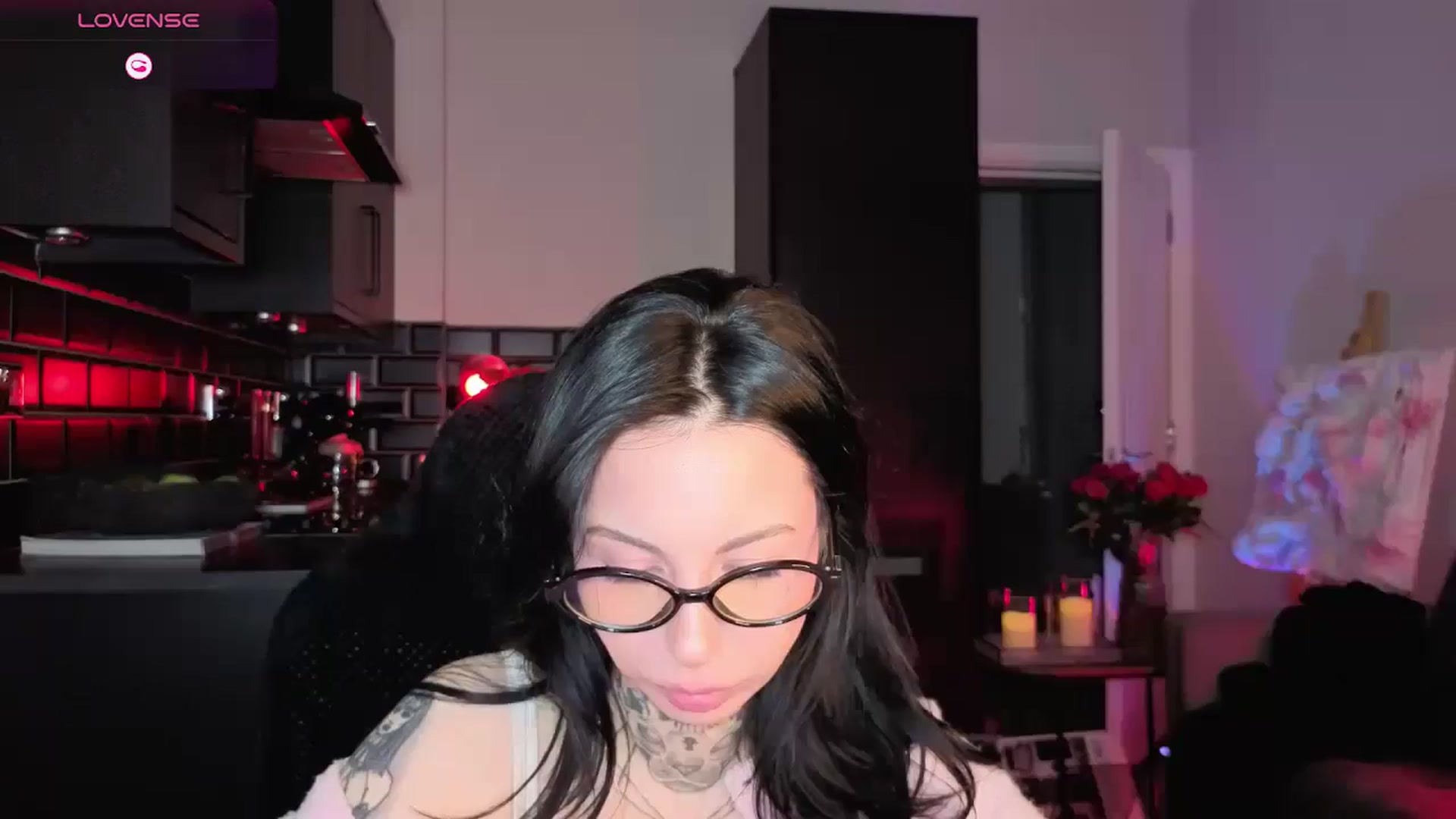Gallery image thumbnail from Alice's myfreecams stream on, 01/26/2026, 10:06 image 16 of 20