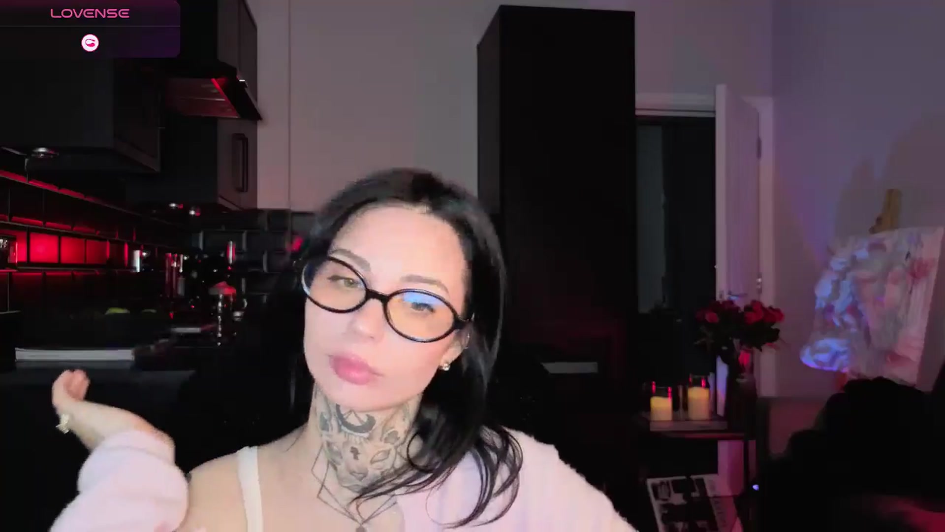 Gallery image thumbnail from Alice's myfreecams stream on, 01/26/2026, 10:06 image 3 of 20