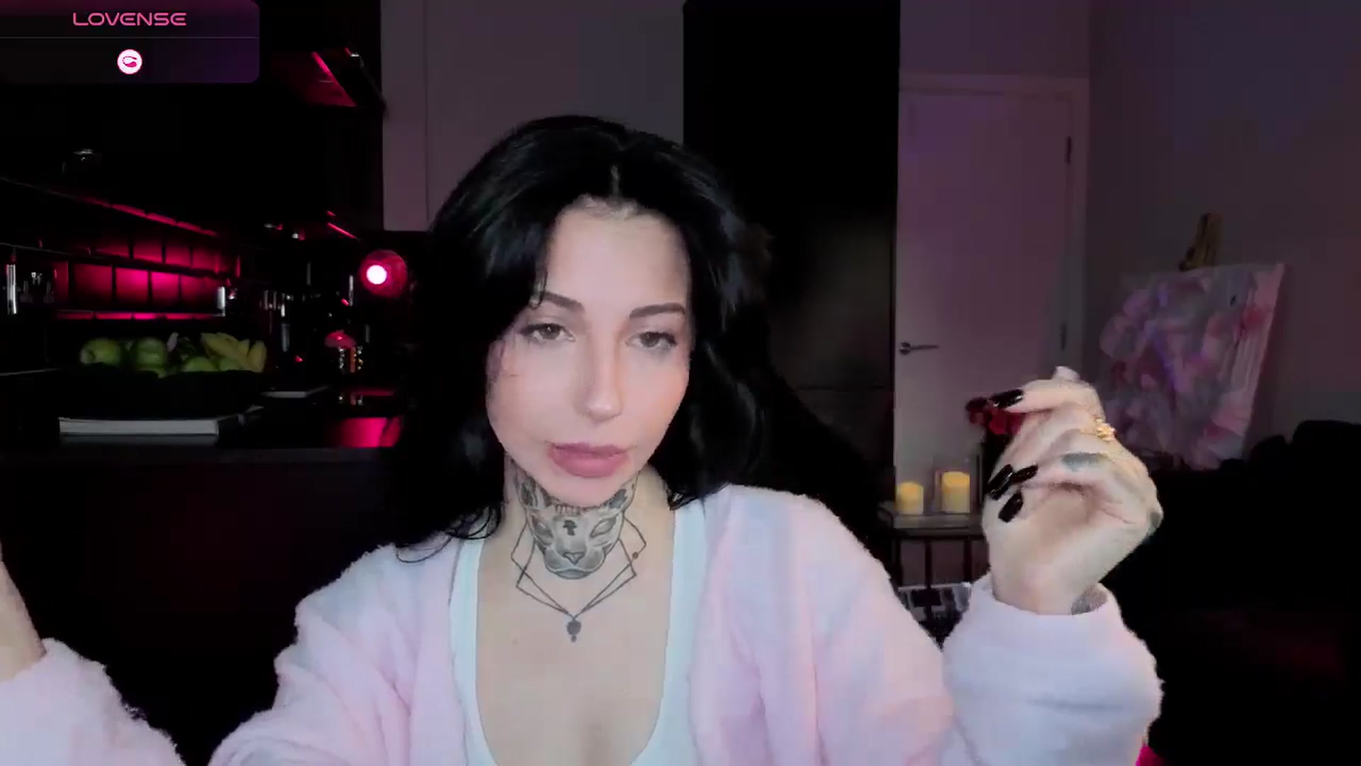 Gallery image thumbnail from Alice's myfreecams stream on, 01/31/2026, 09:11 image 17 of 20