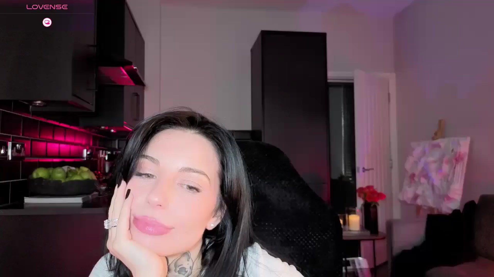 Gallery image thumbnail from Alice's myfreecams stream on, 01/31/2026, 14:29 image 14 of 20