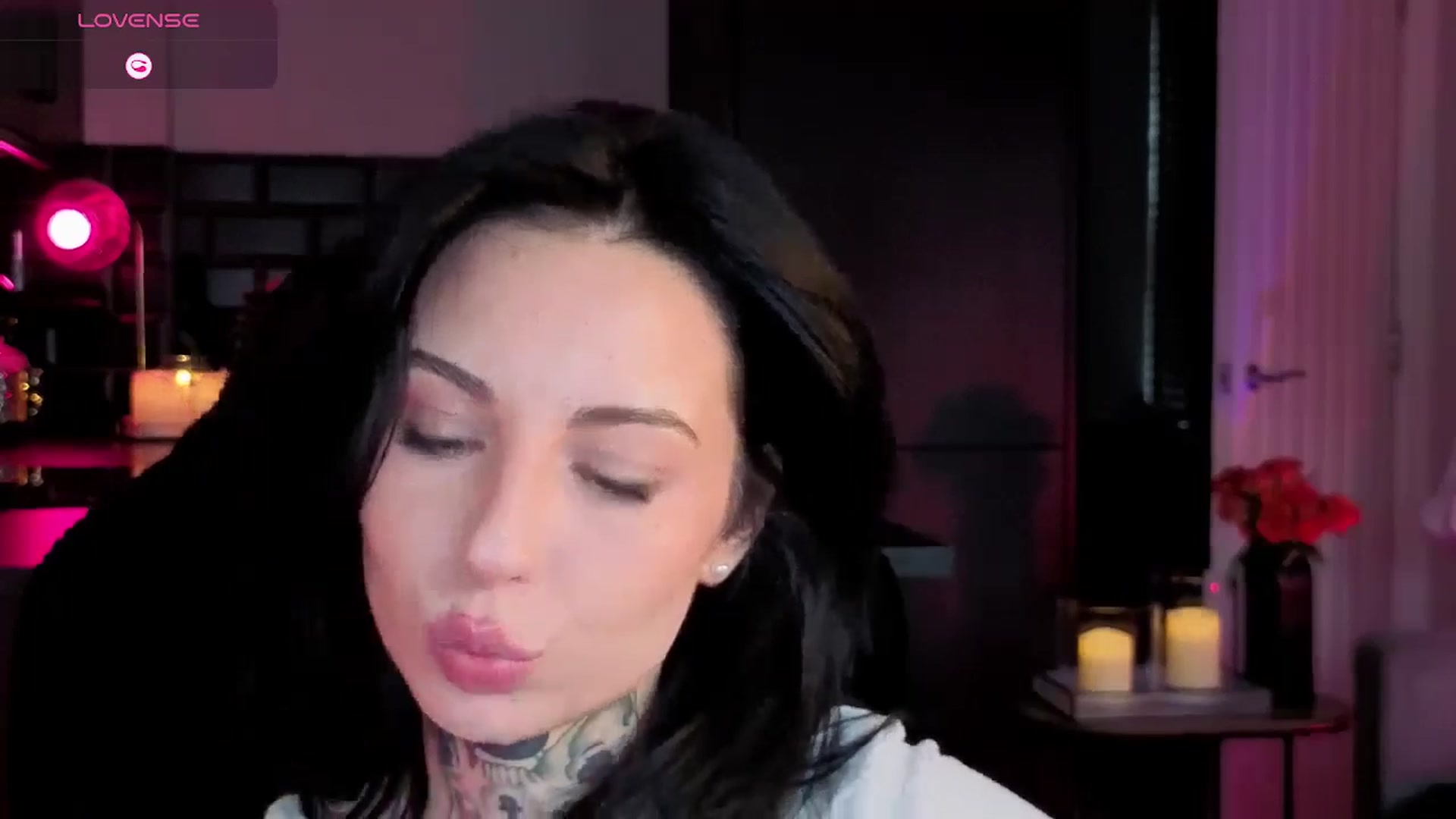 Gallery image thumbnail from Alice's myfreecams stream on, 01/31/2026, 14:29 image 12 of 20