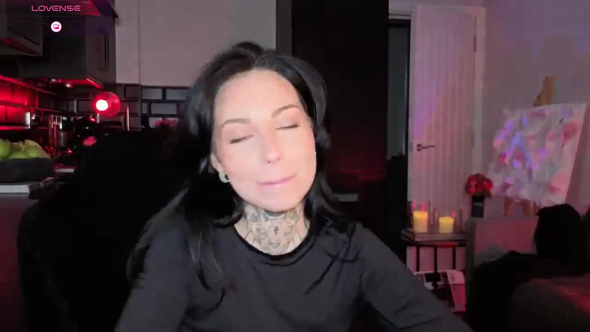 Gallery image thumbnail from Alice's myfreecams stream on, 02/02/2026, 11:50 image 18 of 20