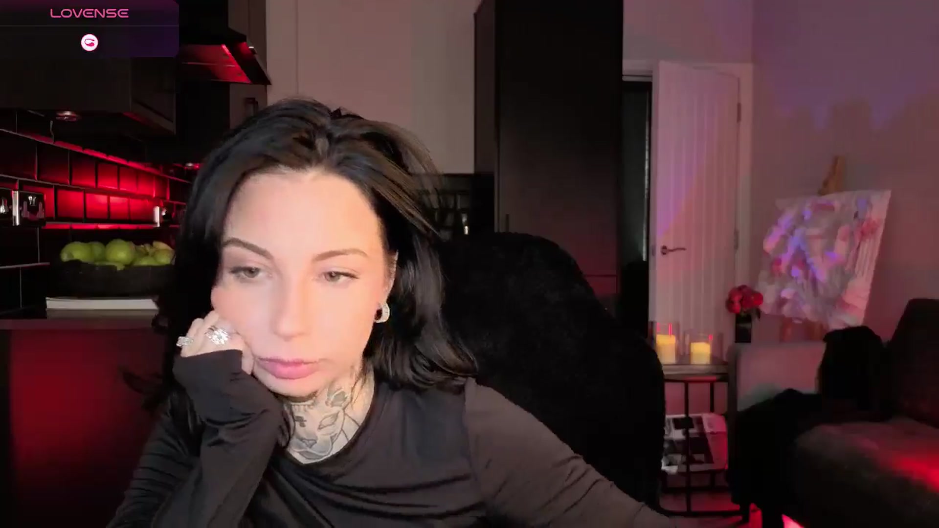 Gallery image thumbnail from Alice's myfreecams stream on, 02/02/2026, 13:20 image 18 of 20