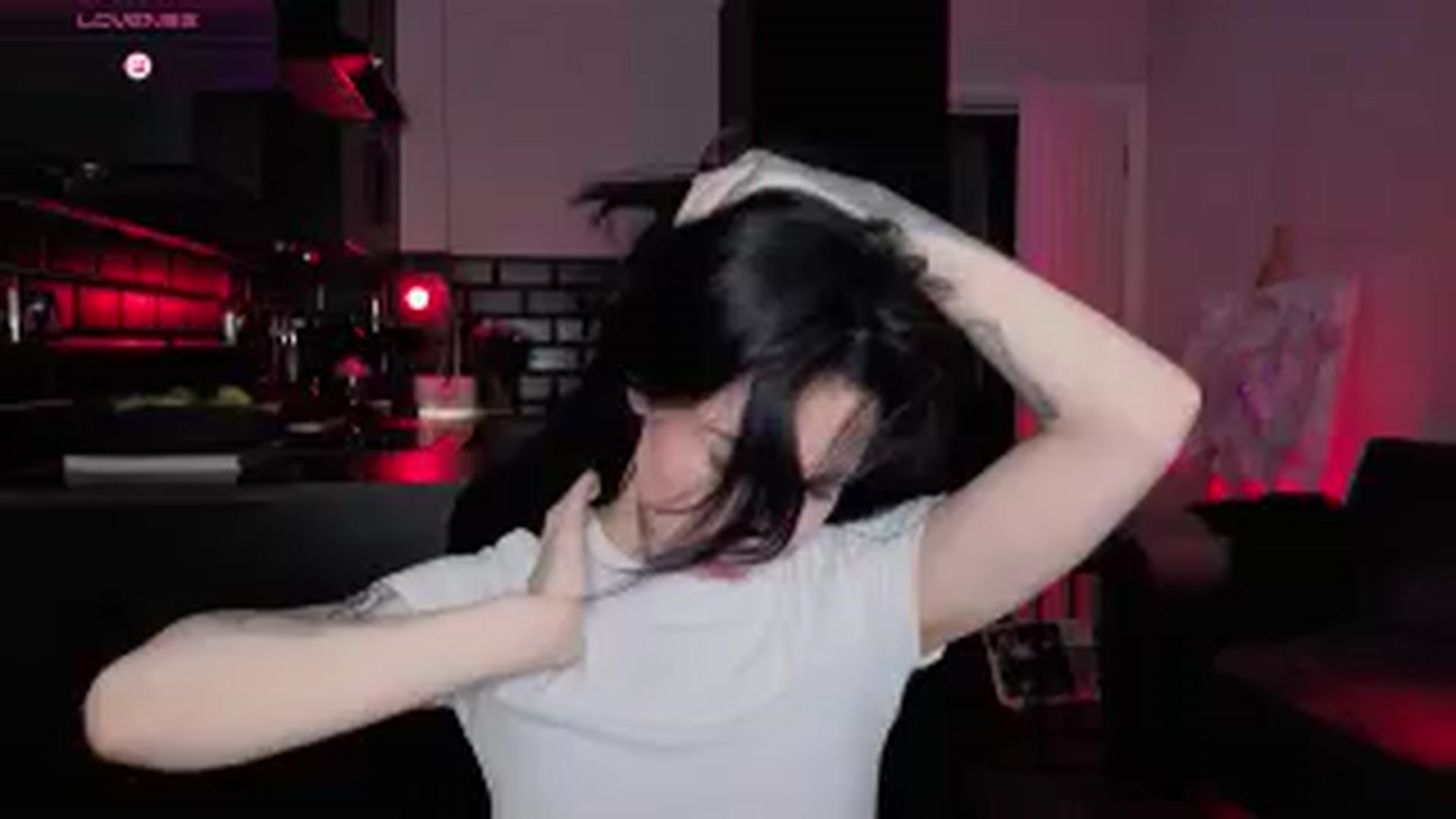 Gallery image thumbnail from Alice's myfreecams stream on, 02/06/2026, 12:59 image 17 of 20