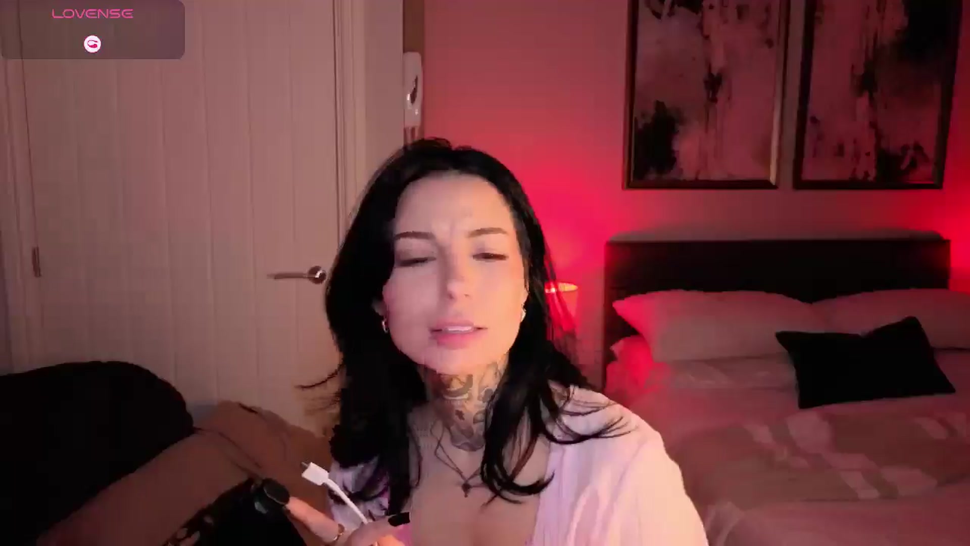 Gallery image thumbnail from Alice's myfreecams stream on, 02/16/2026, 08:07 image 7 of 20