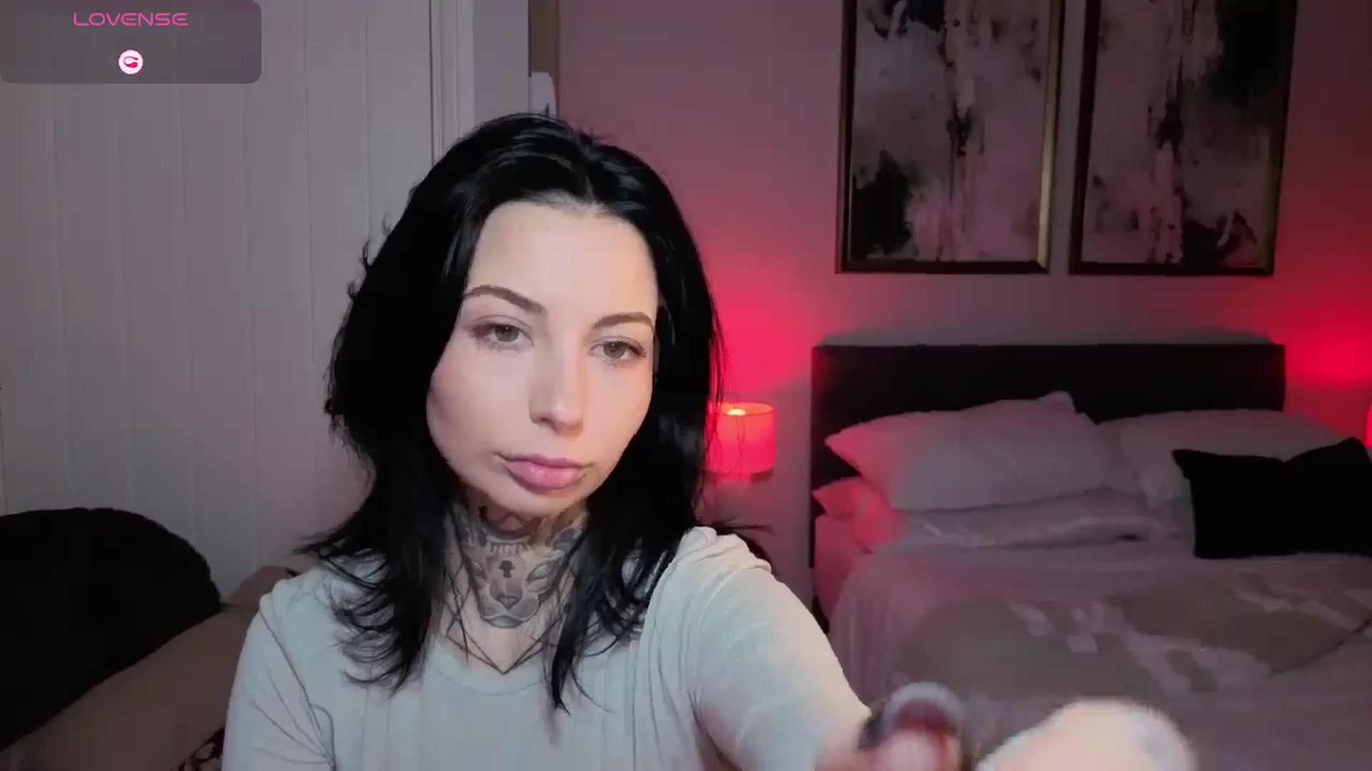 Gallery image thumbnail from Alice's myfreecams stream on, 02/16/2026, 09:21 image 17 of 20
