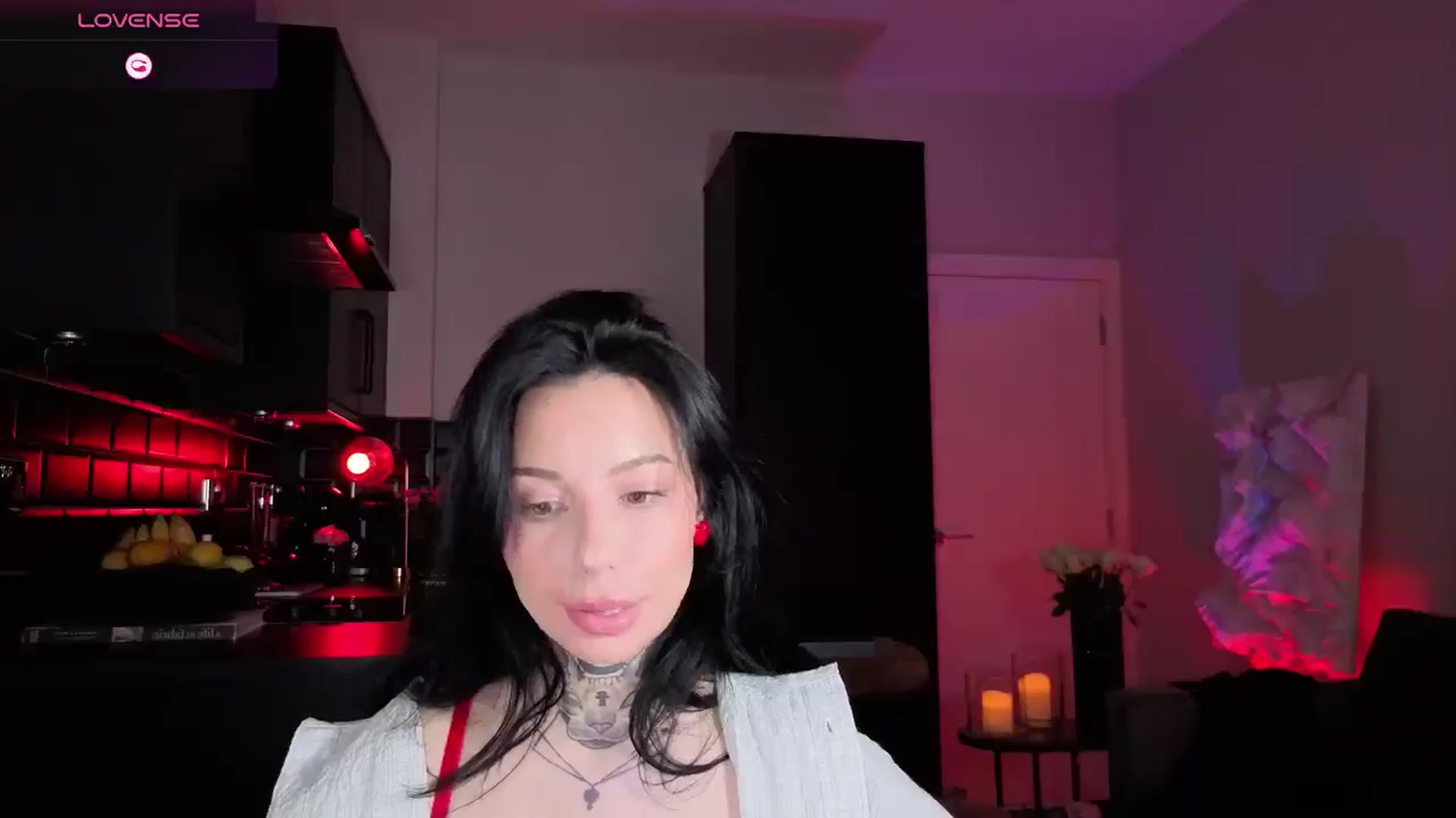 Gallery image thumbnail from Alice's myfreecams stream on, 02/23/2026, 03:37 image 4 of 20