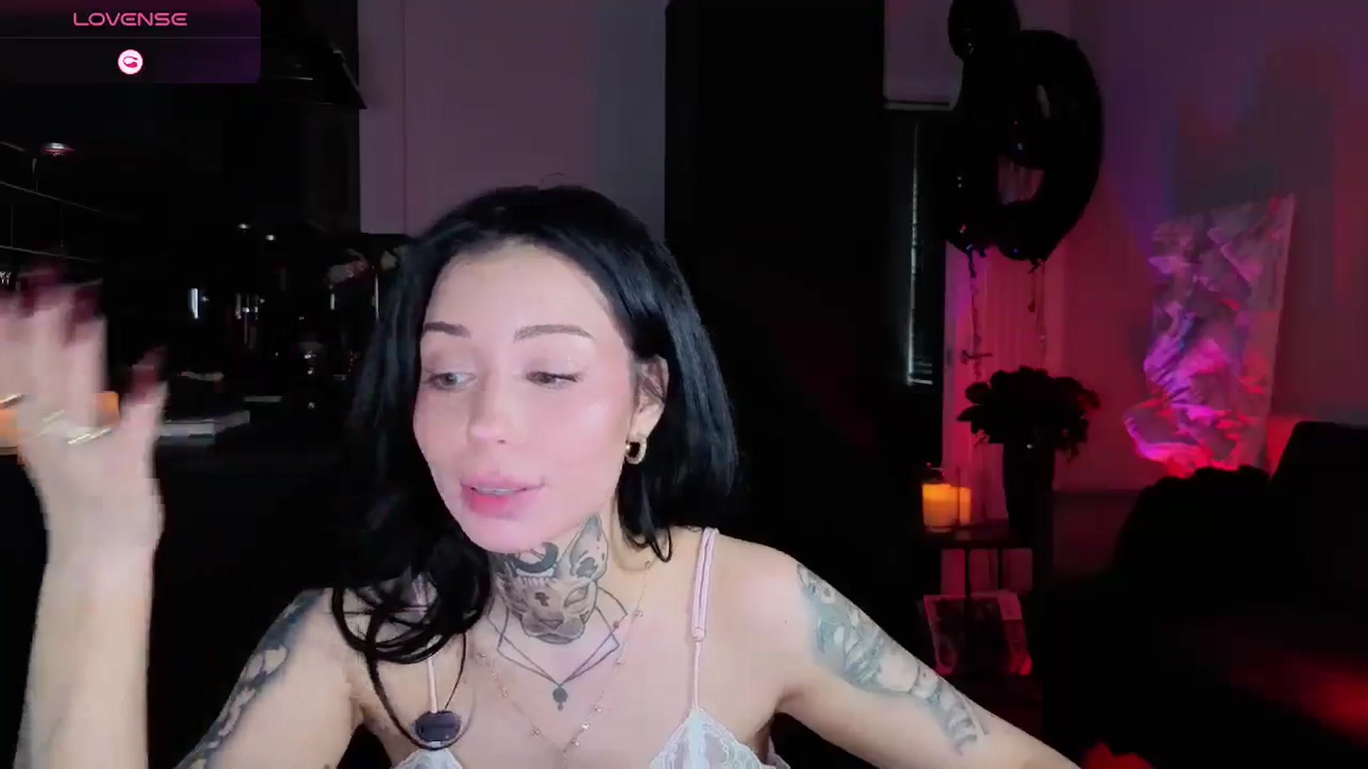 Gallery image thumbnail from Alice's myfreecams stream on, 02/27/2026, 09:51 image 16 of 20