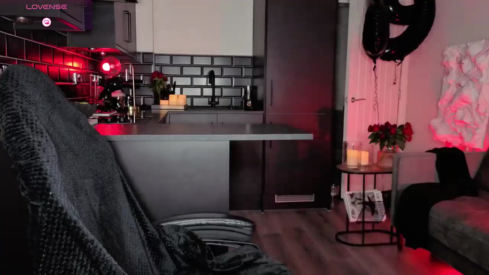 Gallery image thumbnail from Alice's myfreecams stream on, 03/02/2026, 13:15 image 4 of 20