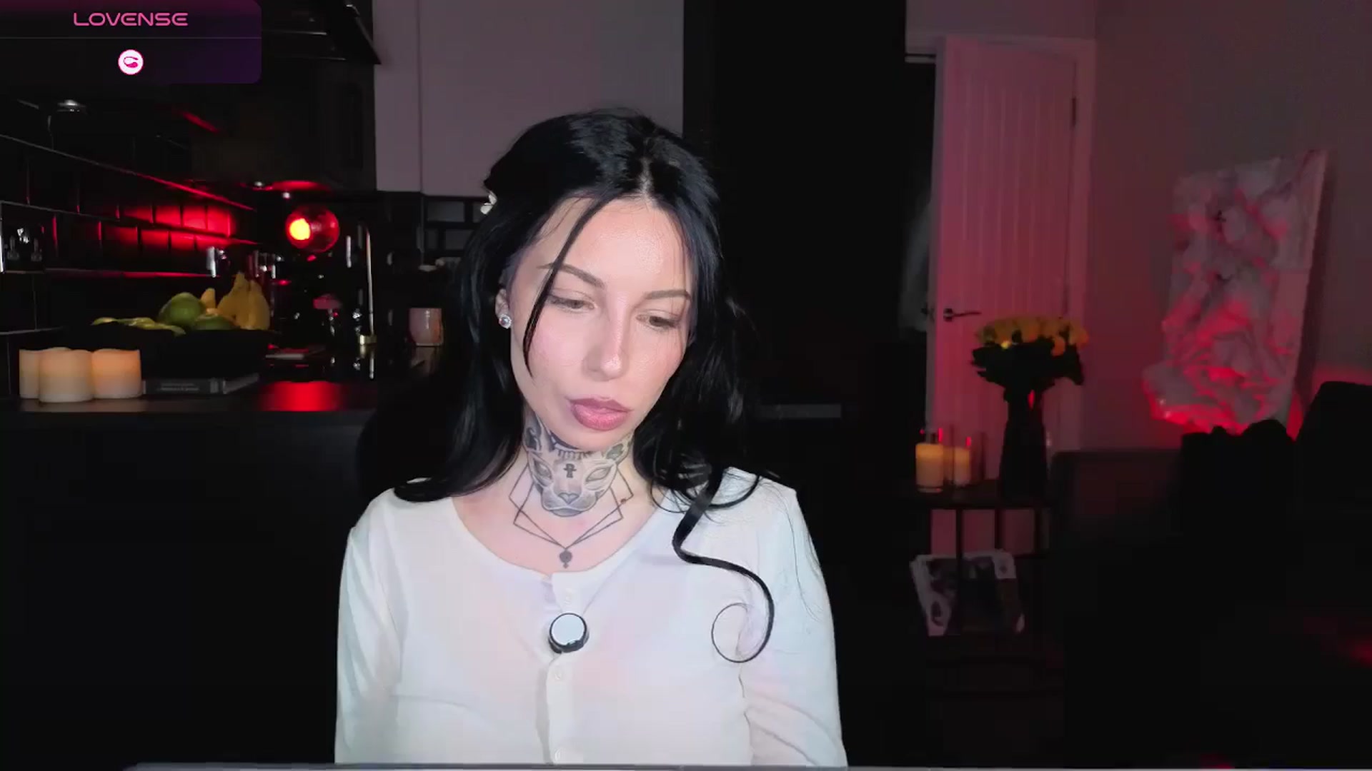 Gallery image thumbnail from Alice's myfreecams stream on, 03/15/2026, 07:59 image 6 of 20