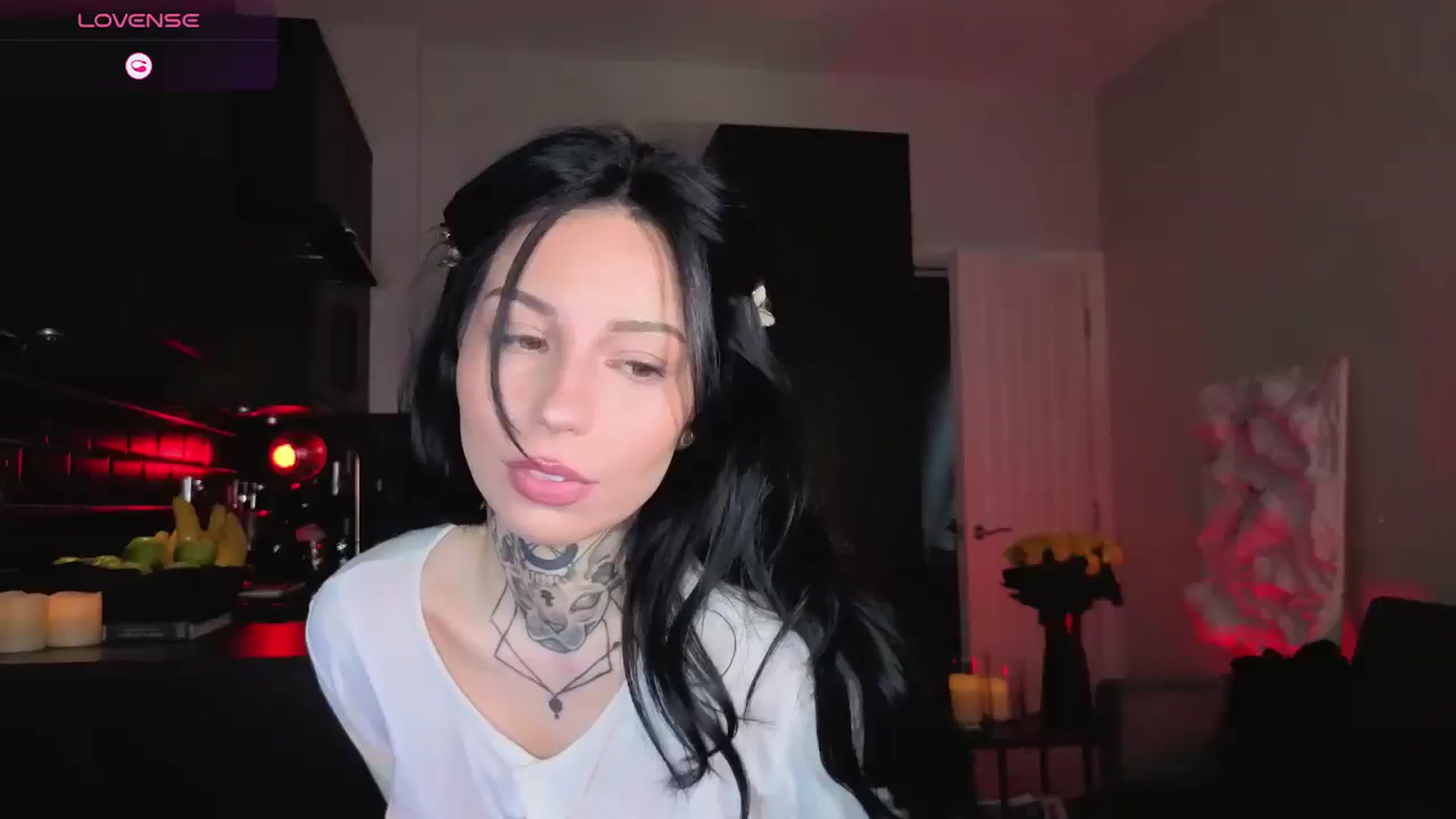 Gallery image thumbnail from Alice's myfreecams stream on, 03/15/2026, 09:48 image 11 of 20