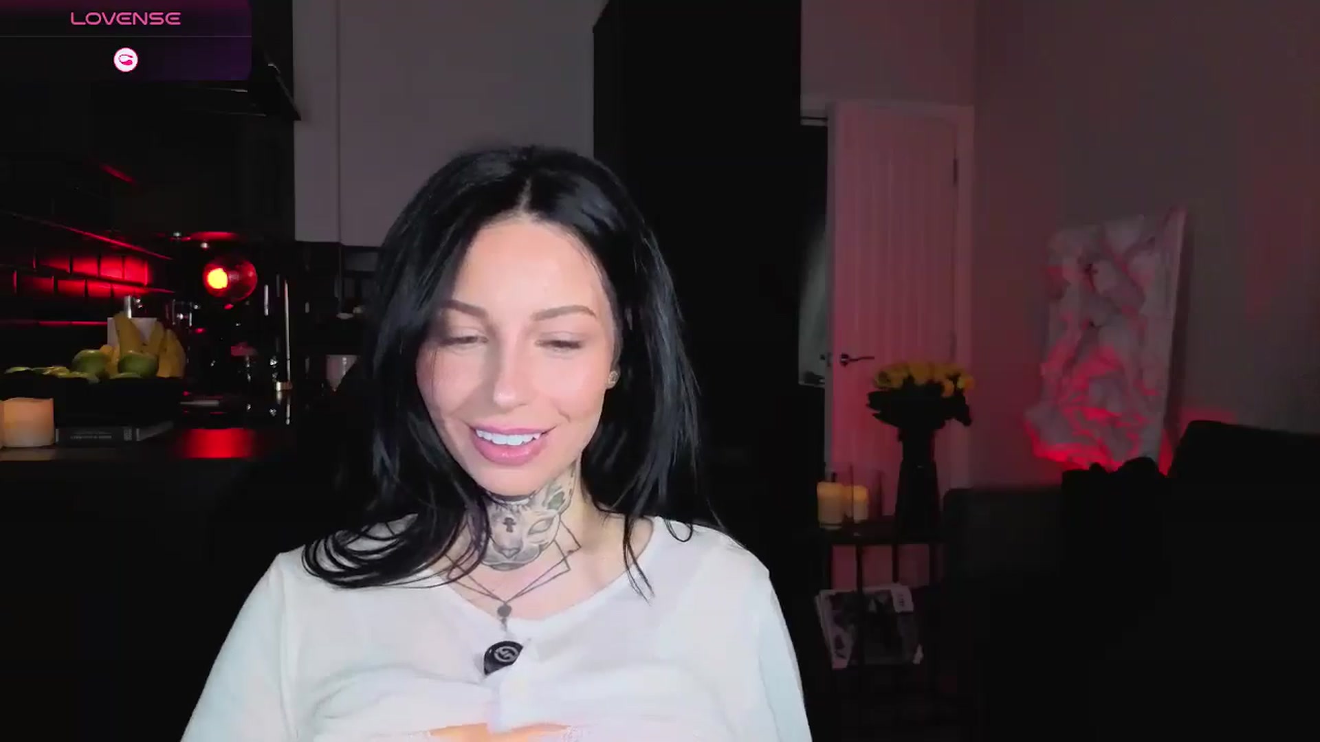 Gallery image thumbnail from Alice's myfreecams stream on, 03/15/2026, 14:22 image 18 of 20