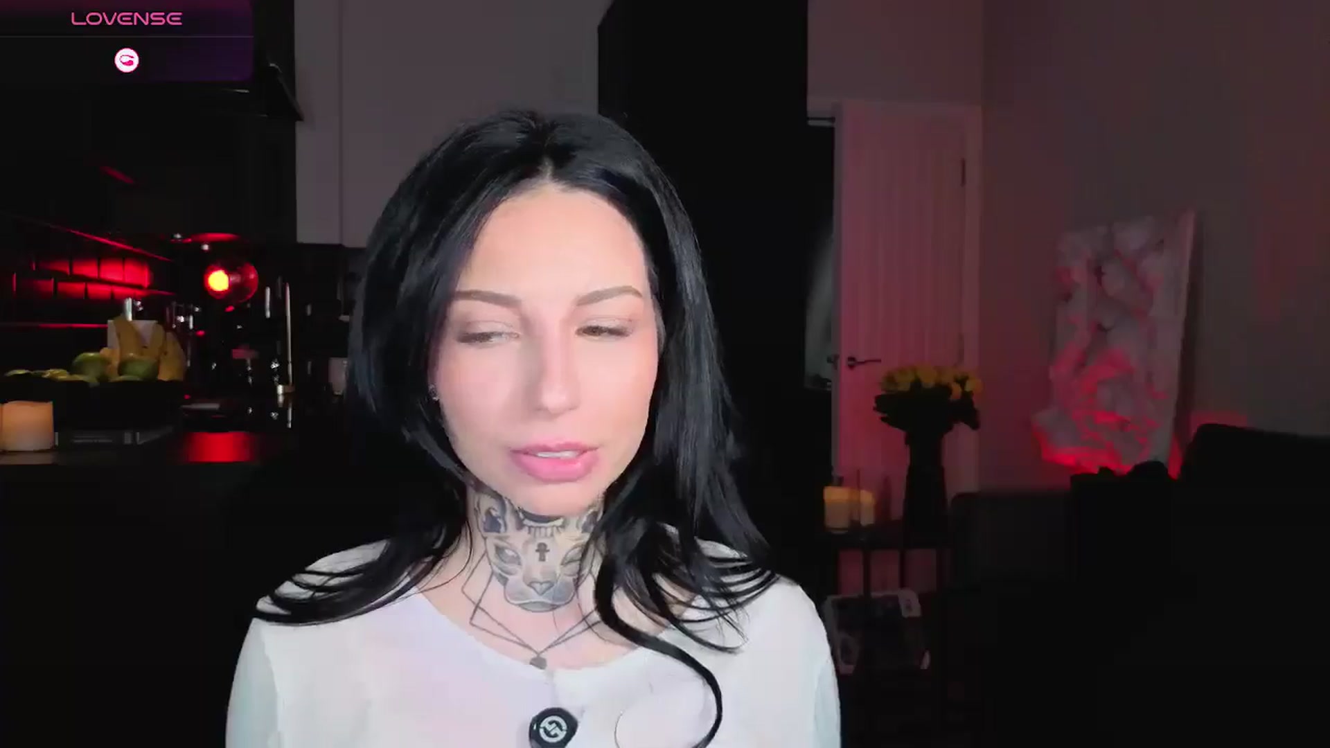 Gallery image thumbnail from Alice's myfreecams stream on, 03/15/2026, 14:22 image 19 of 20