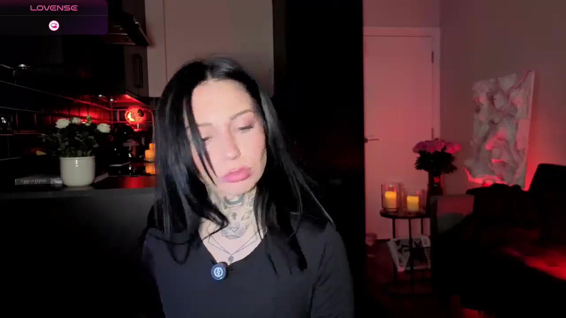 Gallery image thumbnail from Alice's myfreecams stream on, 03/23/2026, 03:27 image 15 of 20