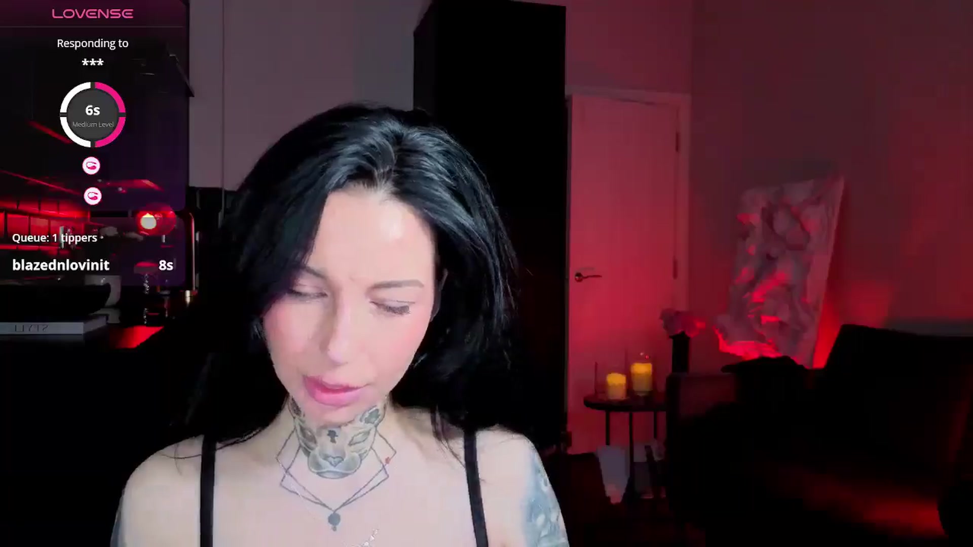 Gallery image thumbnail from Alice's myfreecams stream on, 04/05/2026, 08:00 image 3 of 20