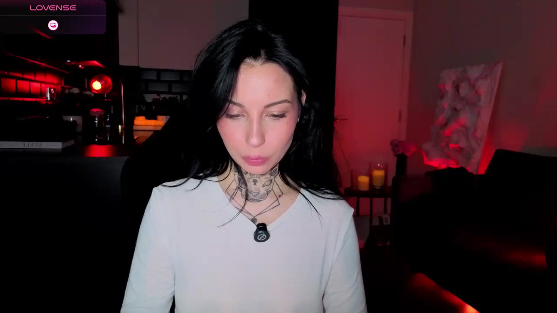 Gallery image thumbnail from Alice's myfreecams stream on, 04/05/2026, 08:31 image 16 of 20