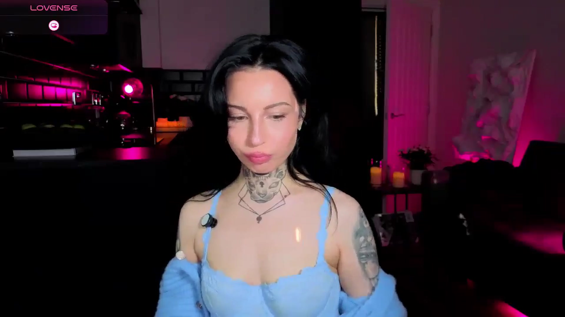 Gallery image thumbnail from Alice's myfreecams stream on, 04/07/2026, 07:49 image 17 of 20