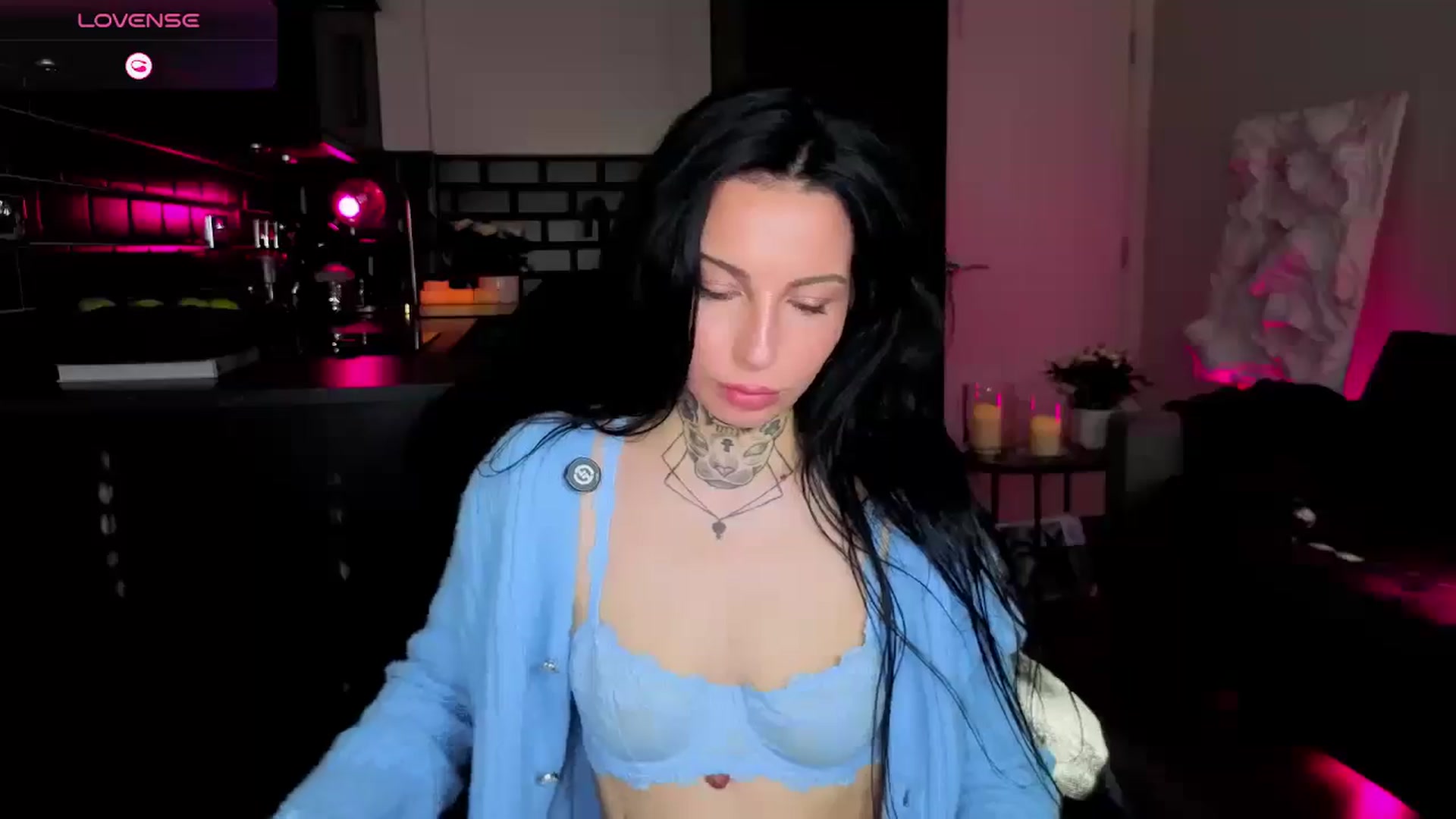 Gallery image thumbnail from Alice's myfreecams stream on, 04/07/2026, 09:39 image 8 of 20