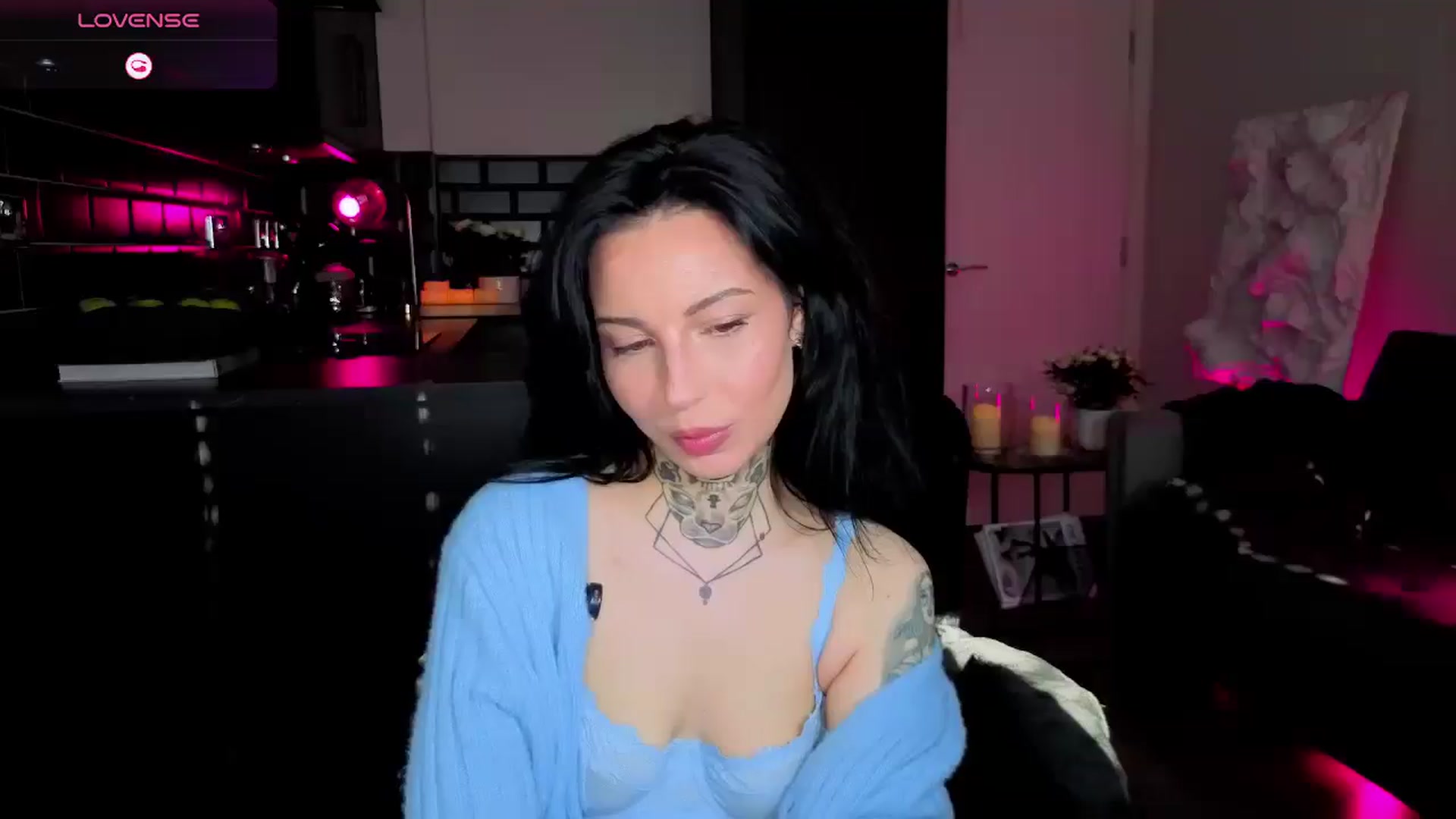 Gallery image thumbnail from Alice's myfreecams stream on, 04/07/2026, 09:39 image 2 of 20