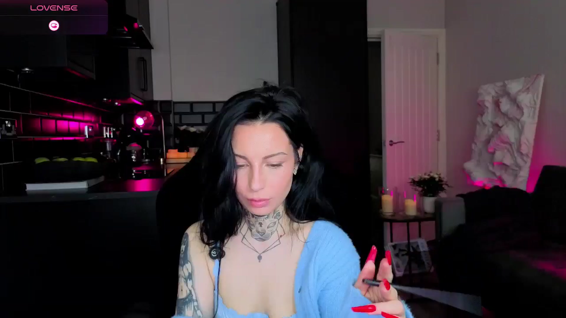 Gallery image thumbnail from Alice's myfreecams stream on, 04/07/2026, 11:23 image 13 of 20