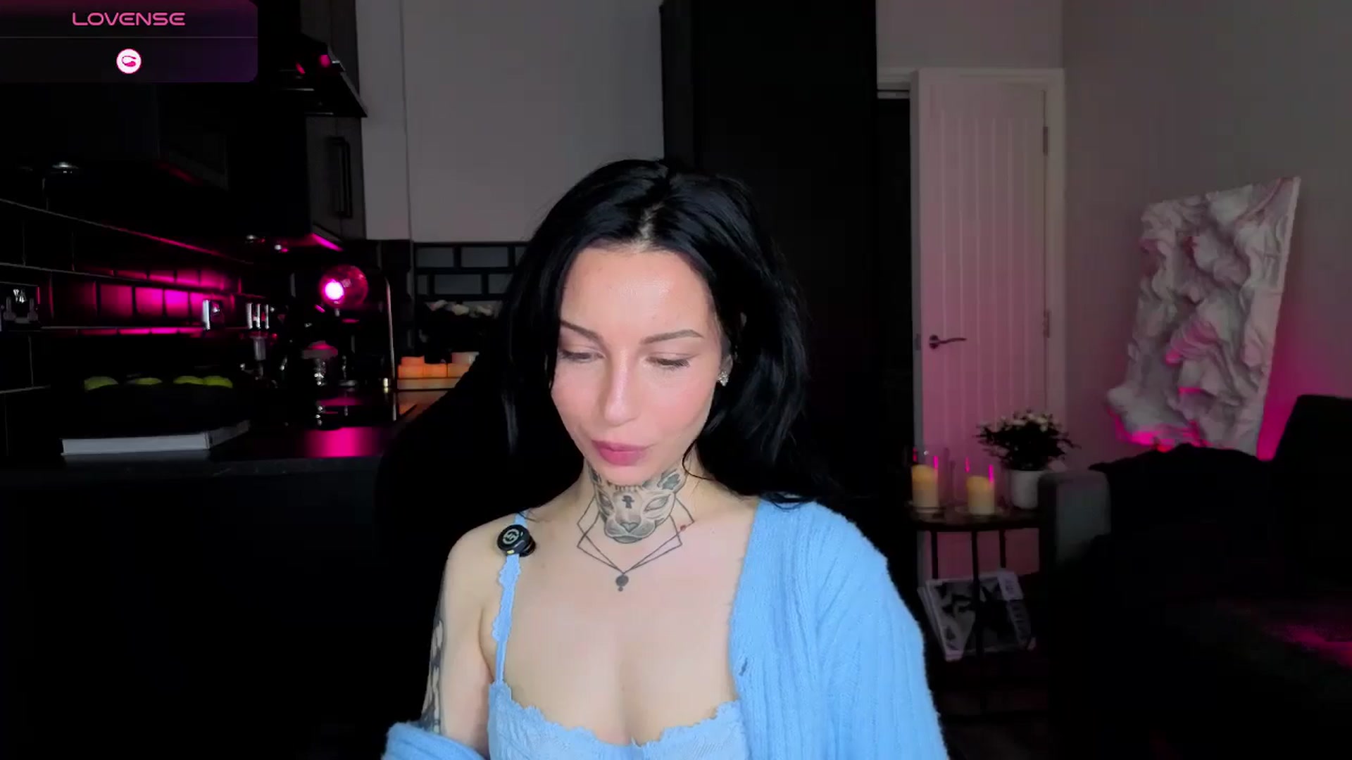Gallery image thumbnail from Alice's myfreecams stream on, 04/07/2026, 11:23 image 3 of 20